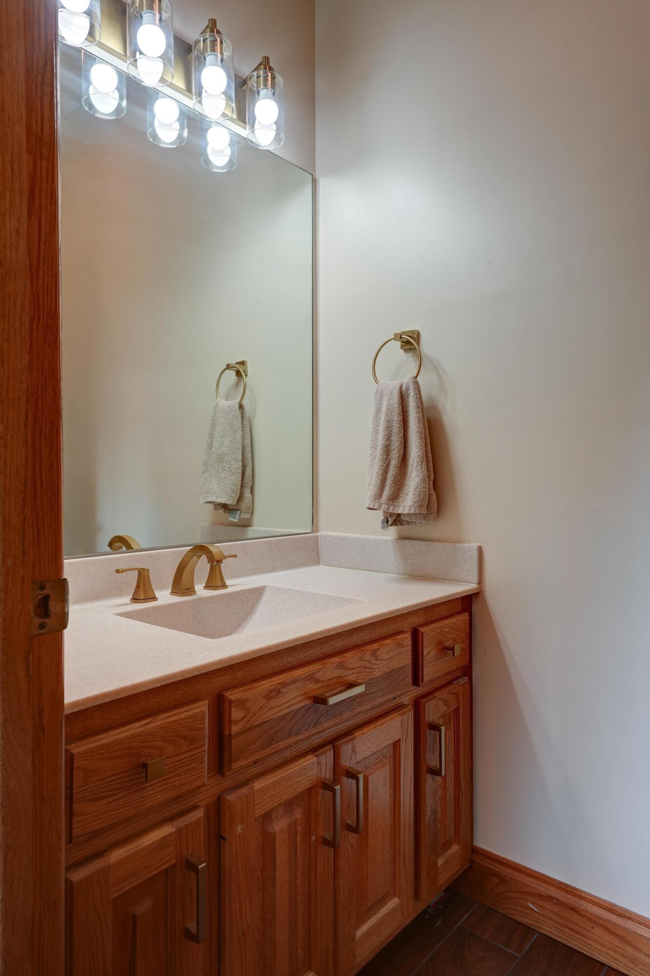 6372 Hartzell, Greenville, Ohio 45331