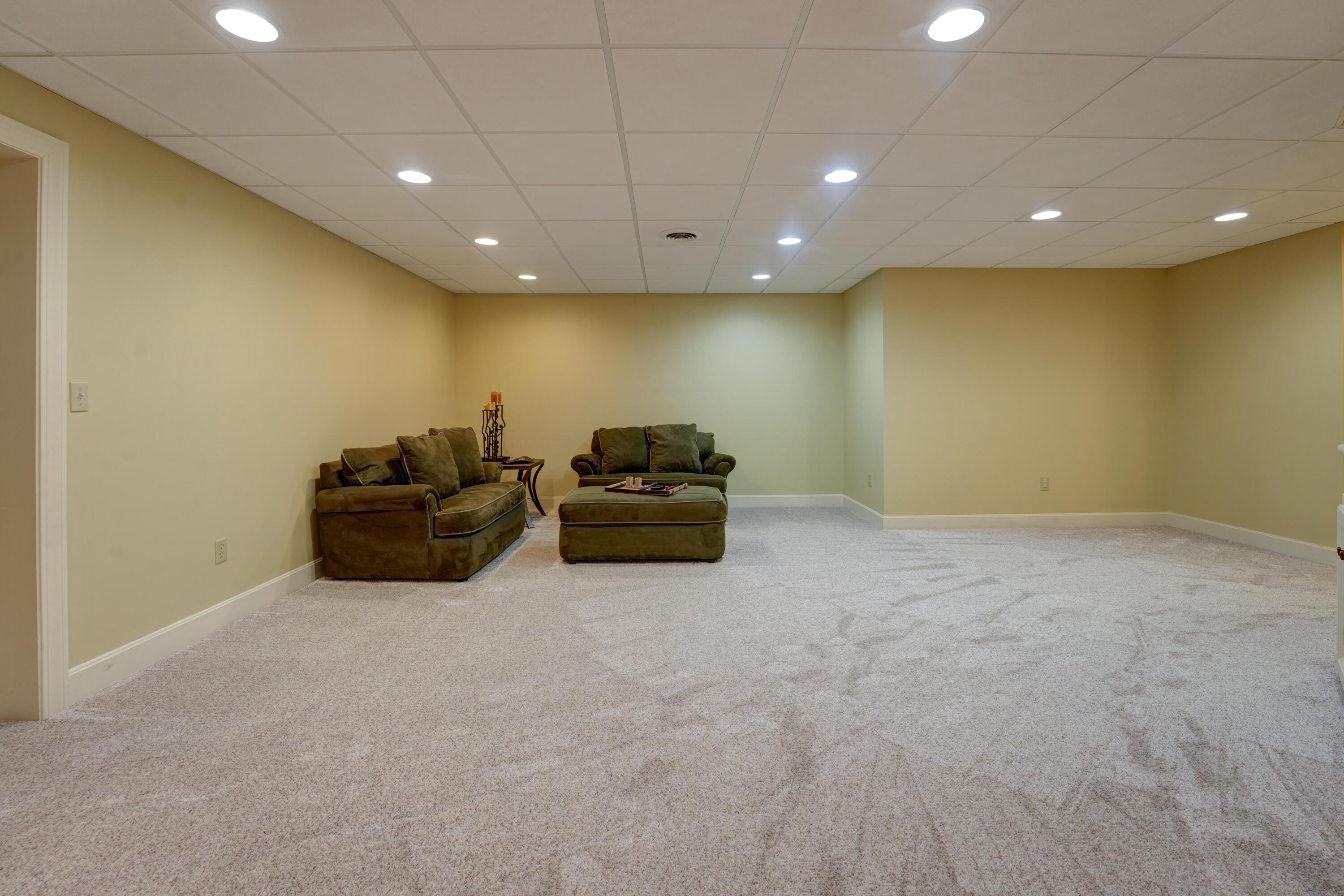 6372 Hartzell, Greenville, Ohio 45331