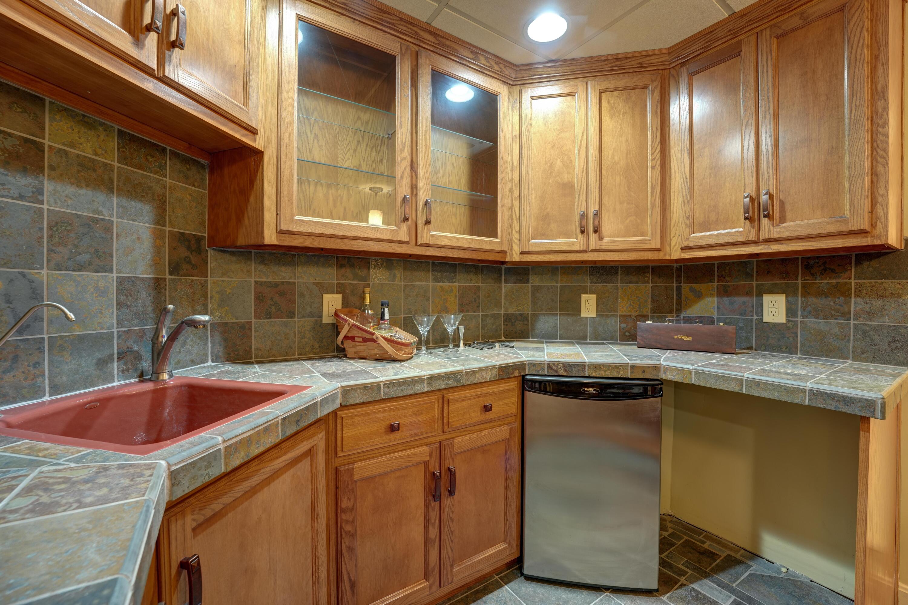 6372 Hartzell, Greenville, Ohio 45331
