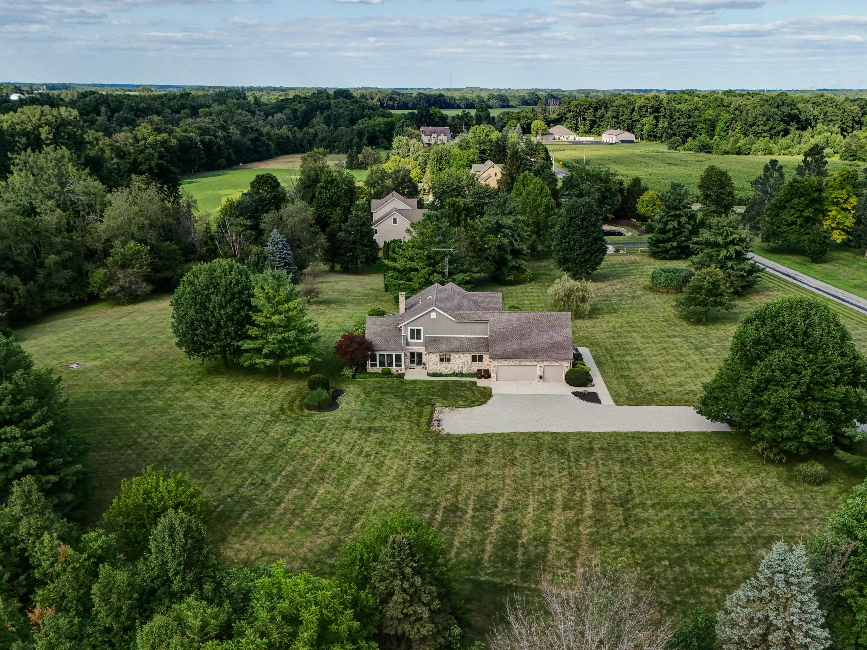 6372 Hartzell, Greenville, Ohio 45331