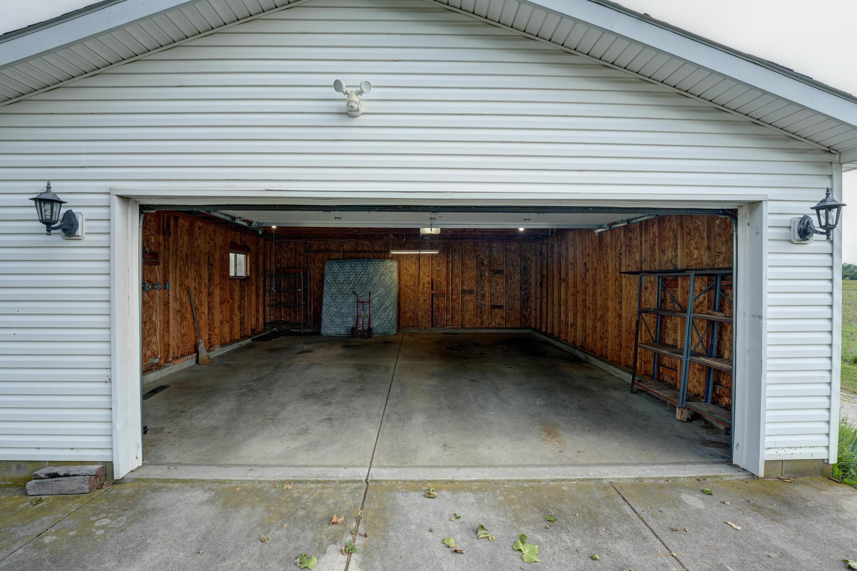 8150 Snake, Dayton, Ohio 45426