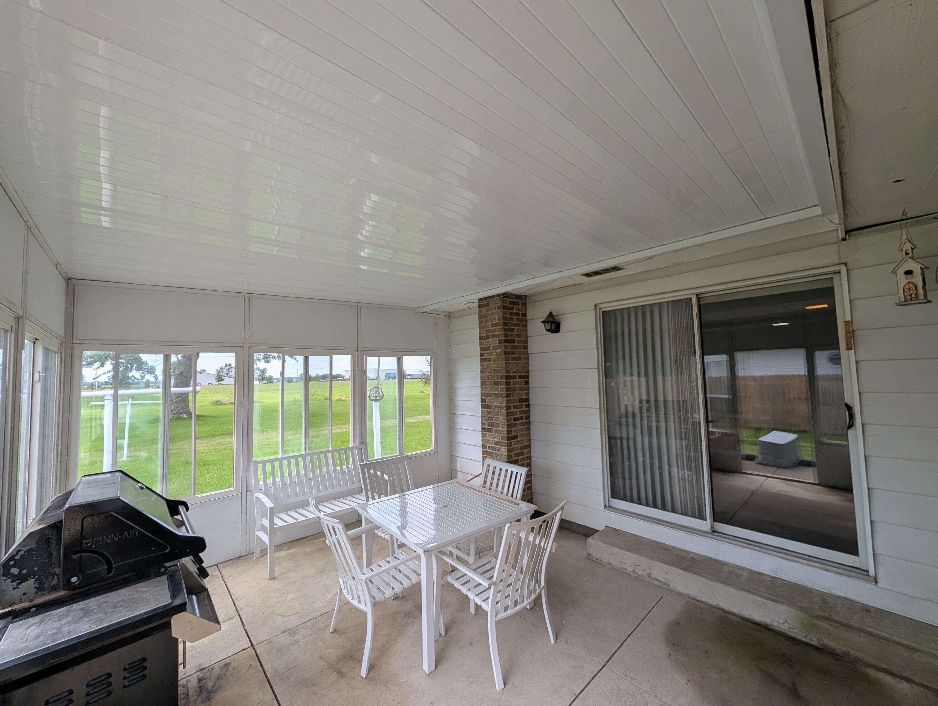 165 Meadowlane, Sidney, Ohio 45365