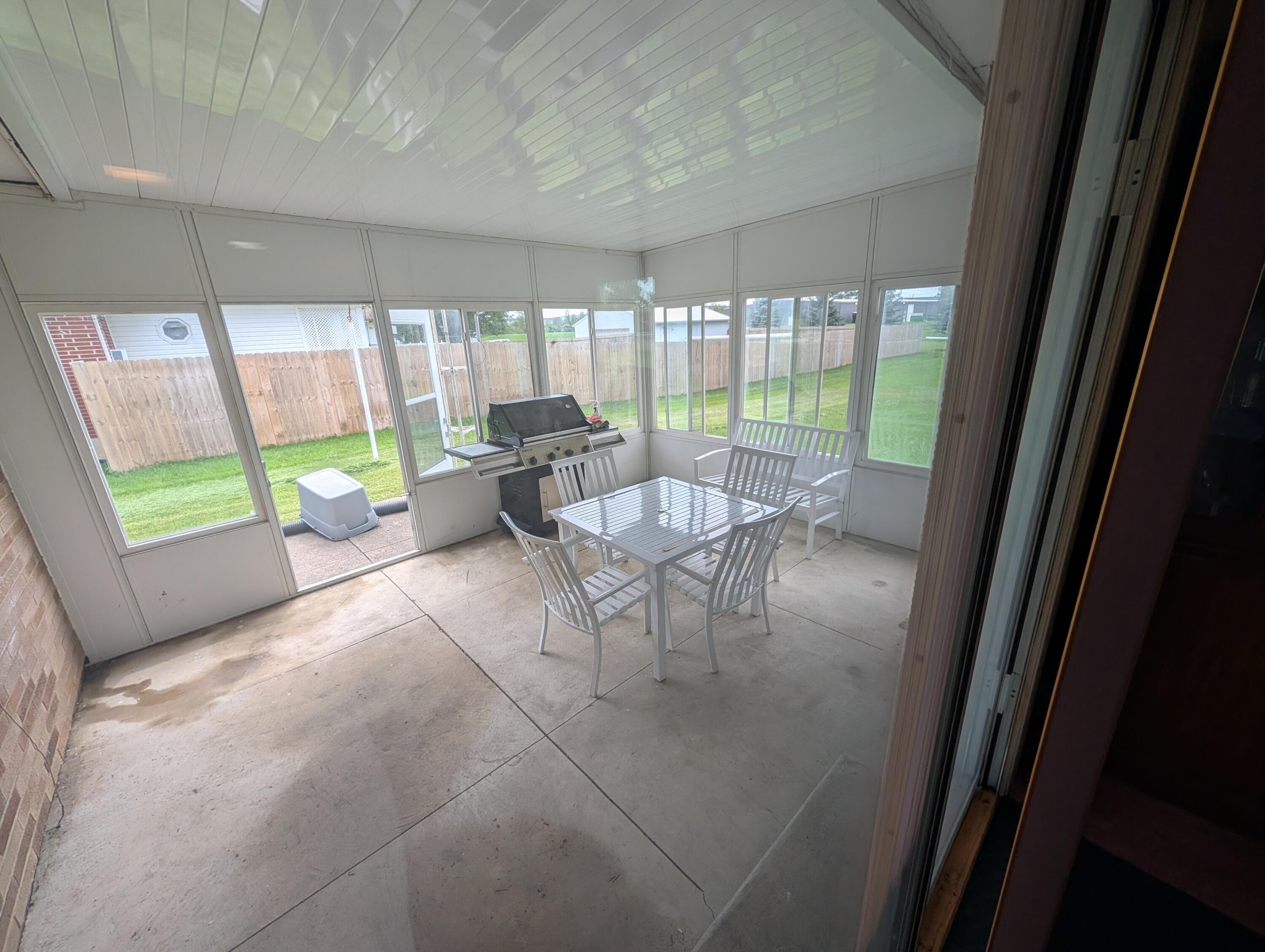 165 Meadowlane, Sidney, Ohio 45365