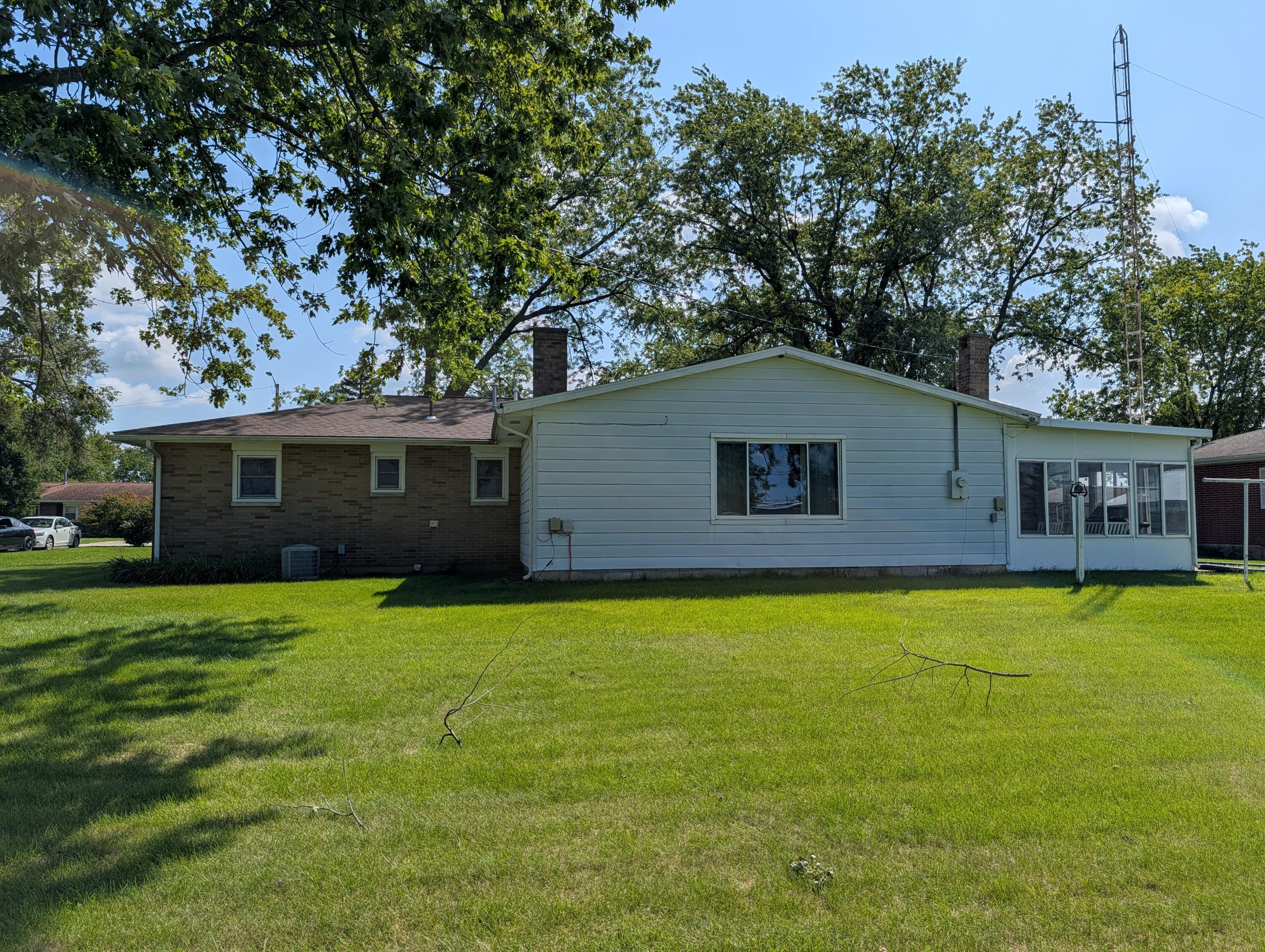 165 Meadowlane, Sidney, Ohio 45365
