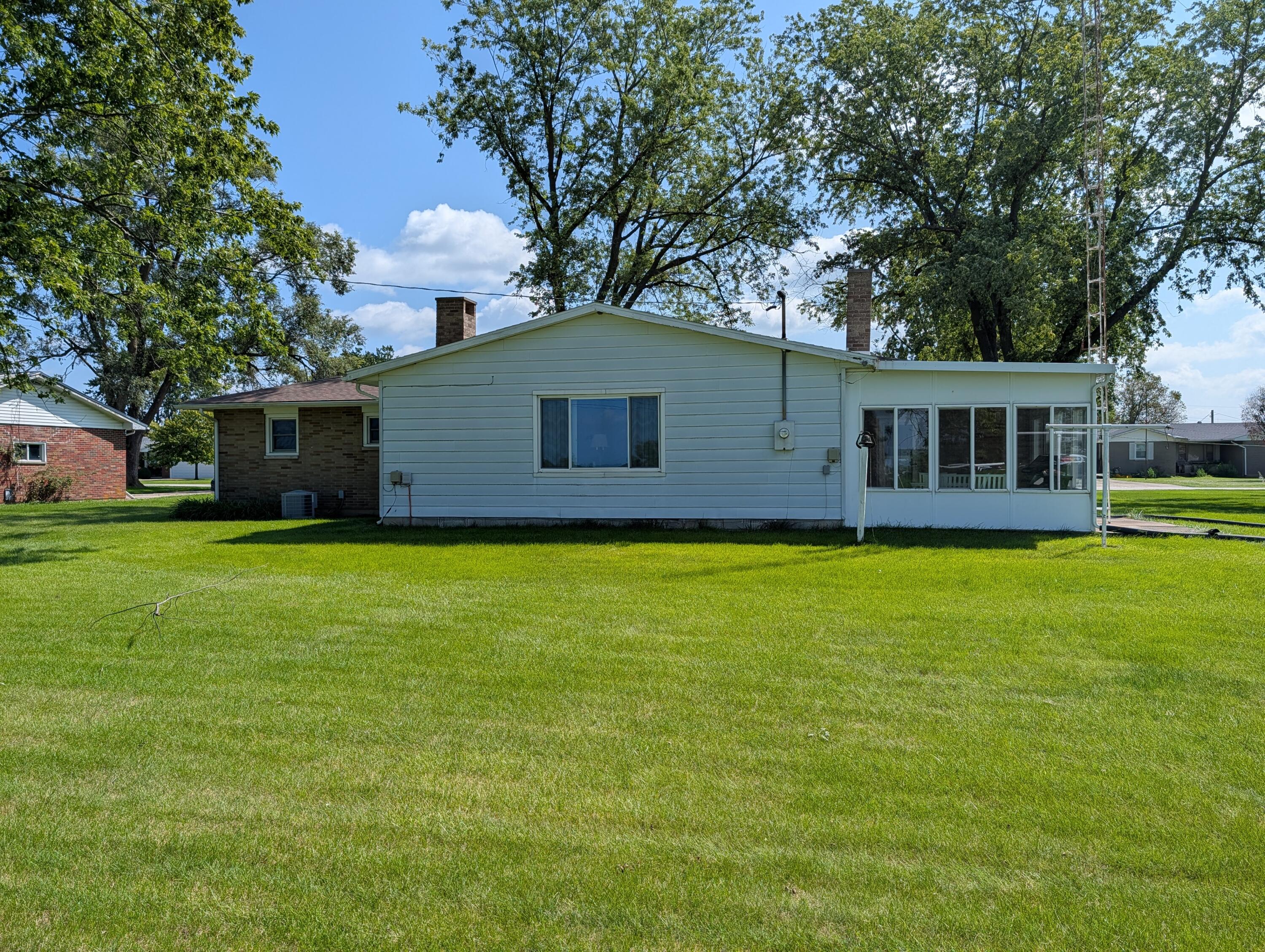 165 Meadowlane, Sidney, Ohio 45365
