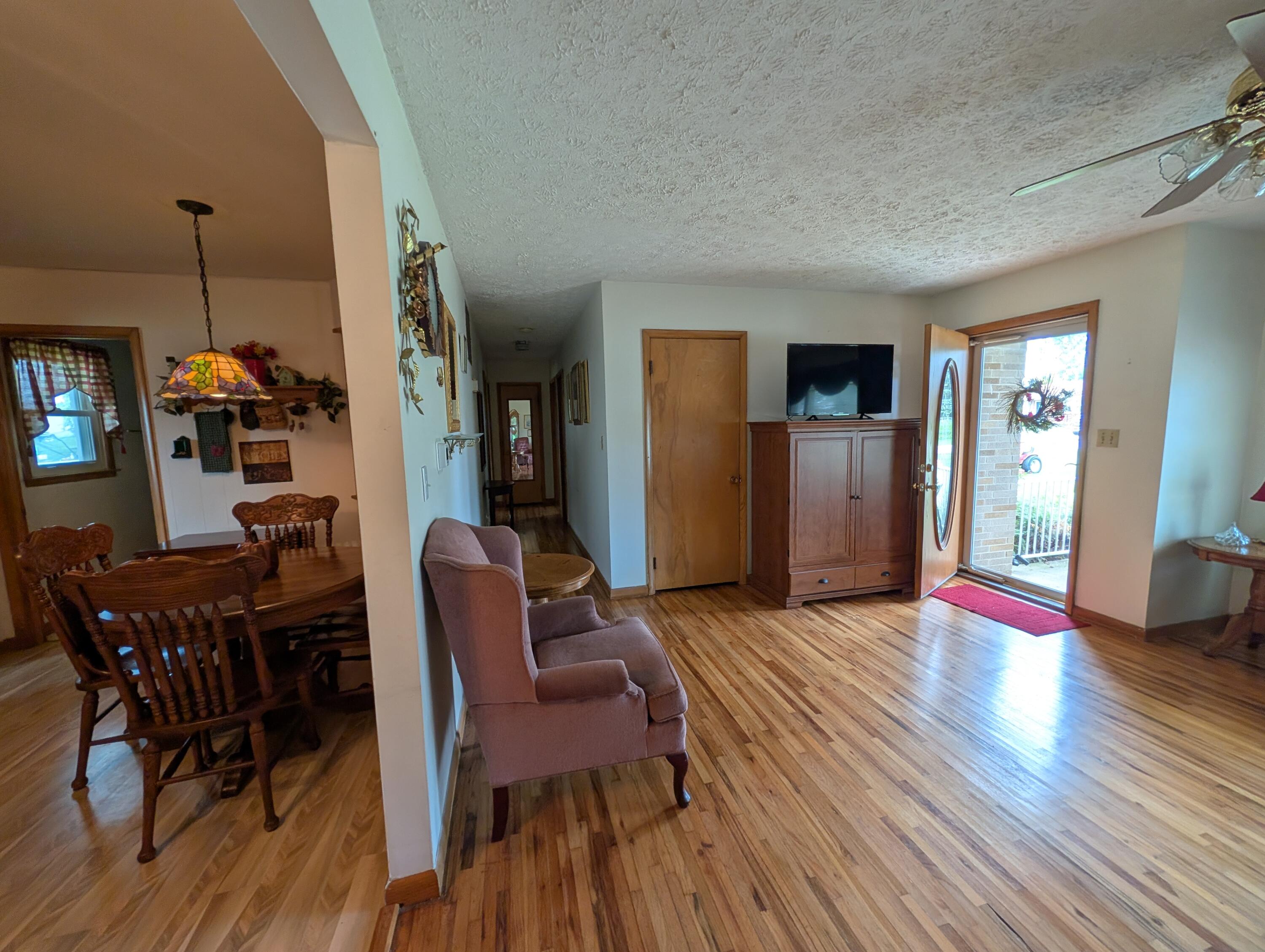 165 Meadowlane, Sidney, Ohio 45365