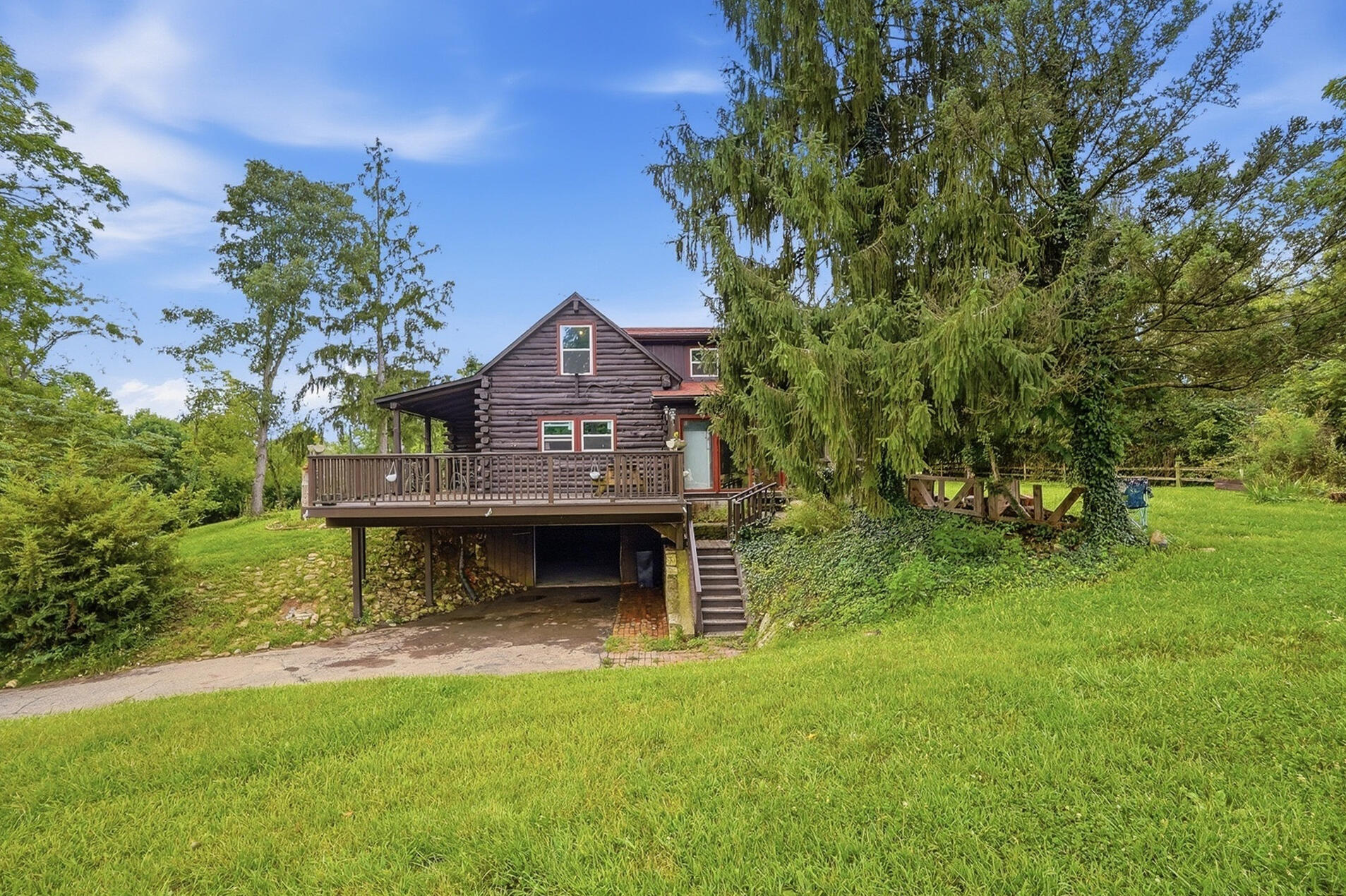 11635 Hall, Laura, Ohio 45337