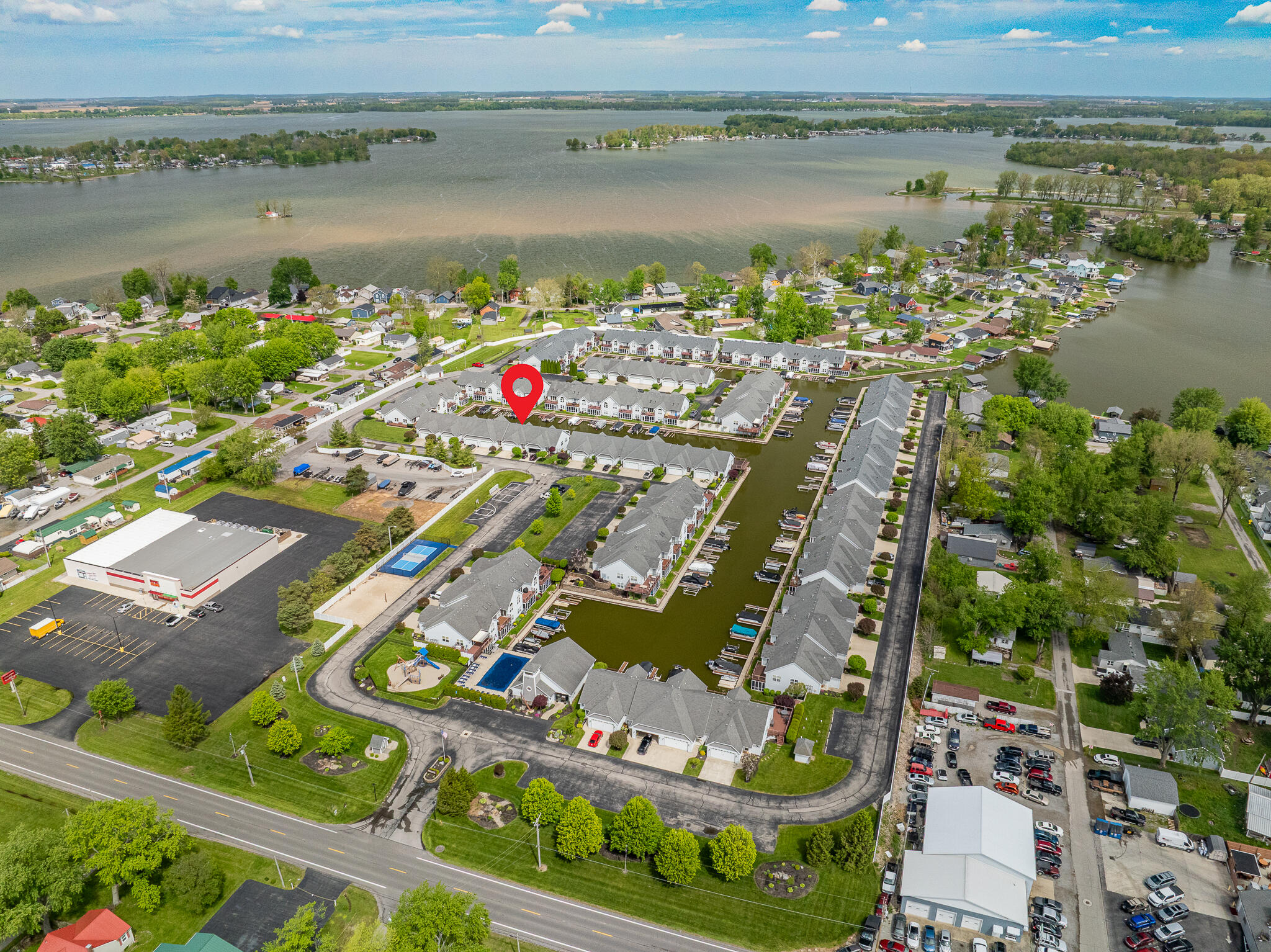 7424 Sir Francis Drake, Russells Point, Ohio 43348