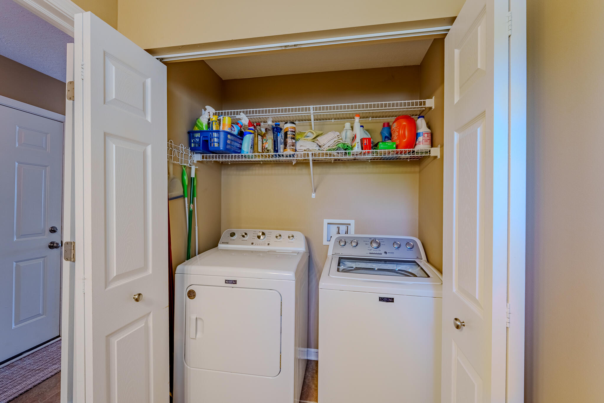 7424 Sir Francis Drake, Russells Point, Ohio 43348