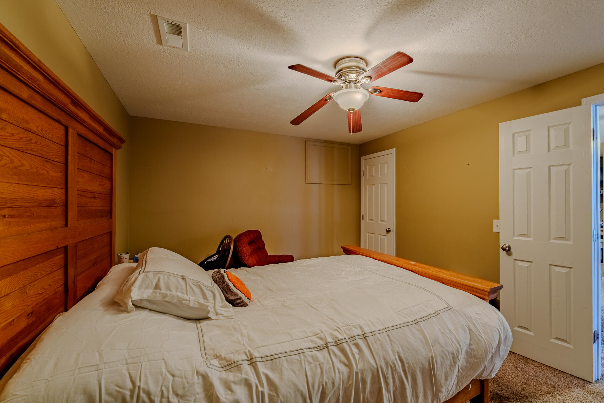 7424 Sir Francis Drake, Russells Point, Ohio 43348