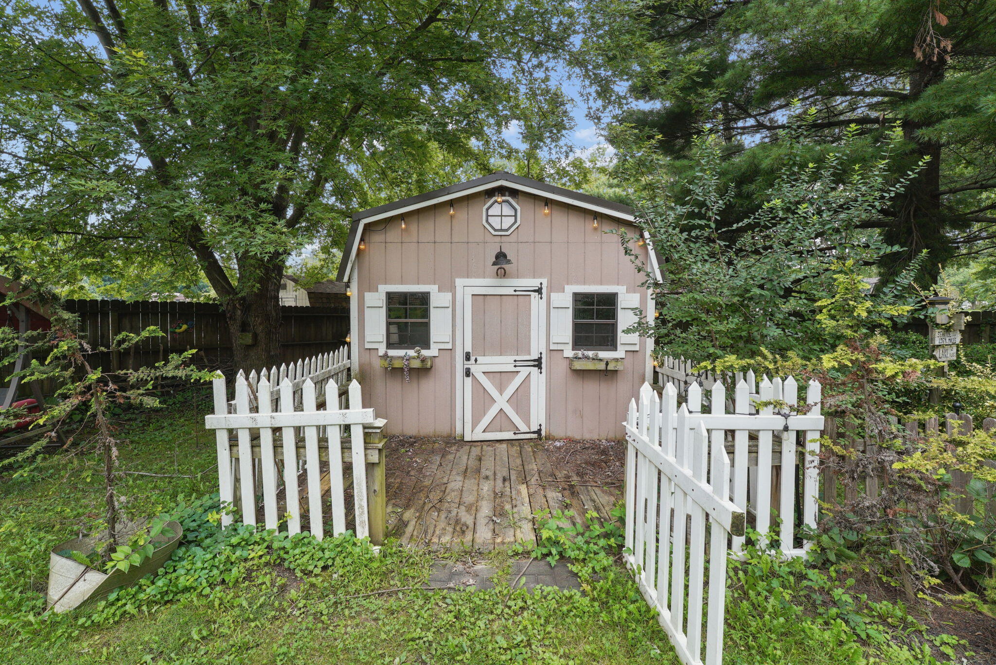 2400 Yuma, London, Ohio 43140