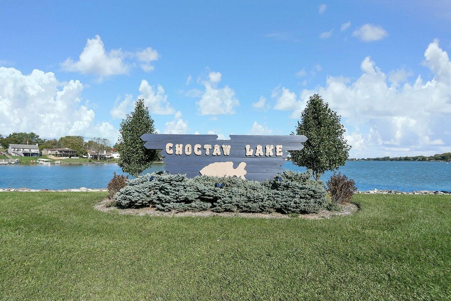 2400 Yuma, London, Ohio 43140