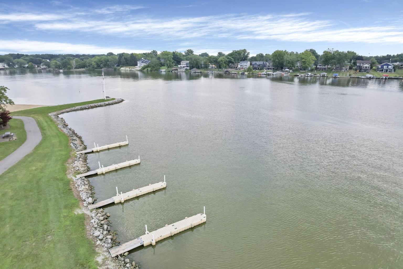 2400 Yuma, London, Ohio 43140