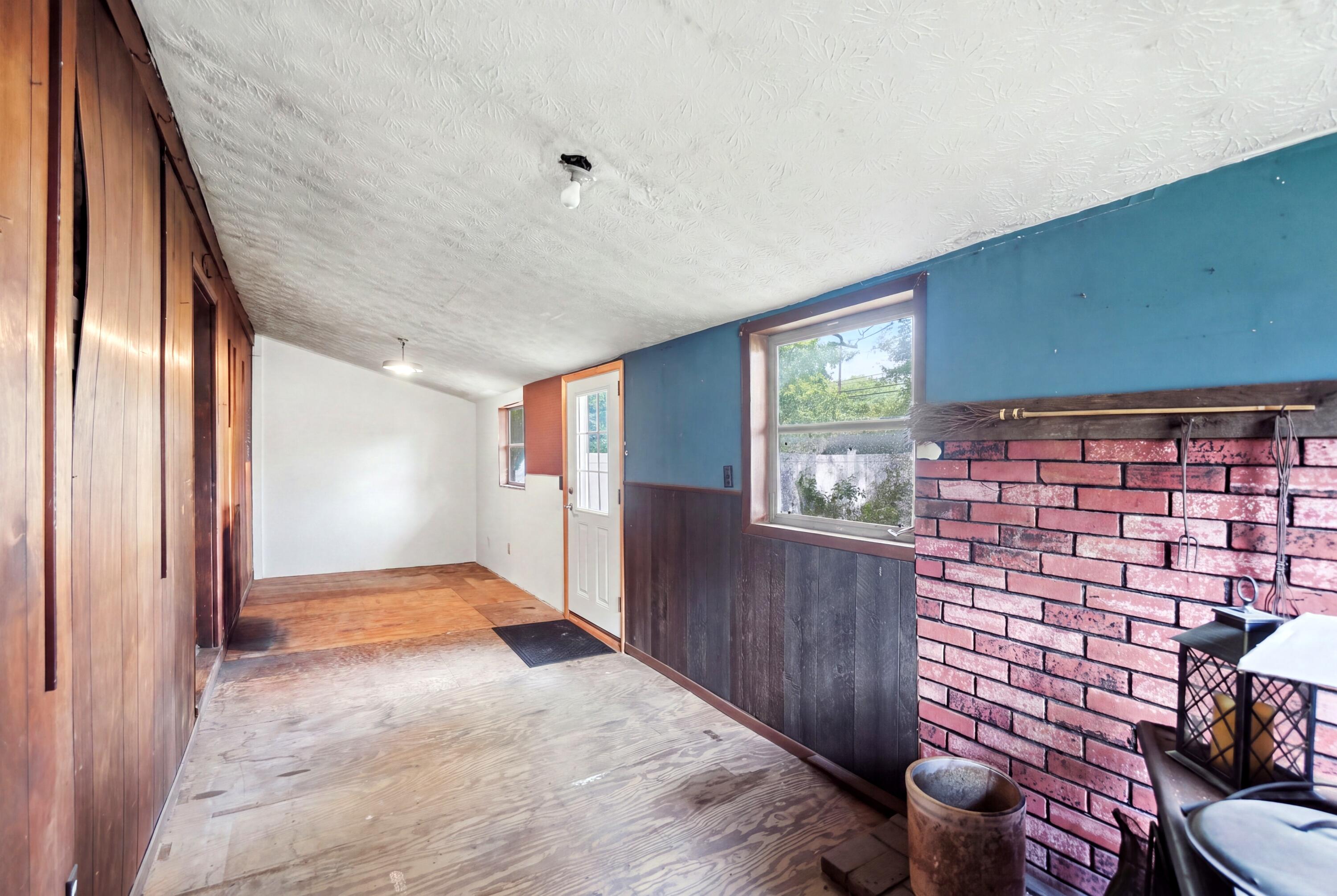 126 Walnut, Marysville, Ohio 43040