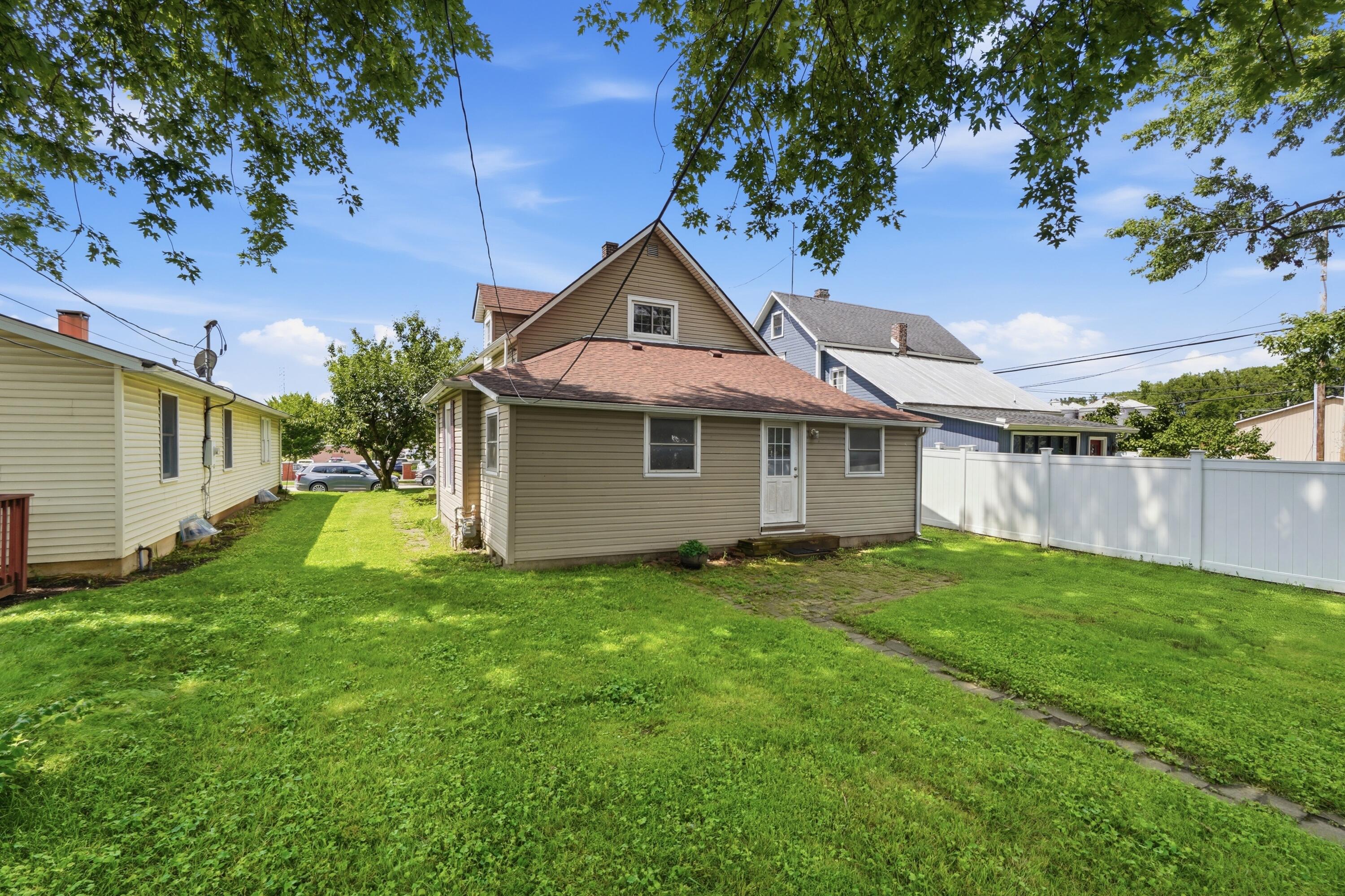 126 Walnut, Marysville, Ohio 43040