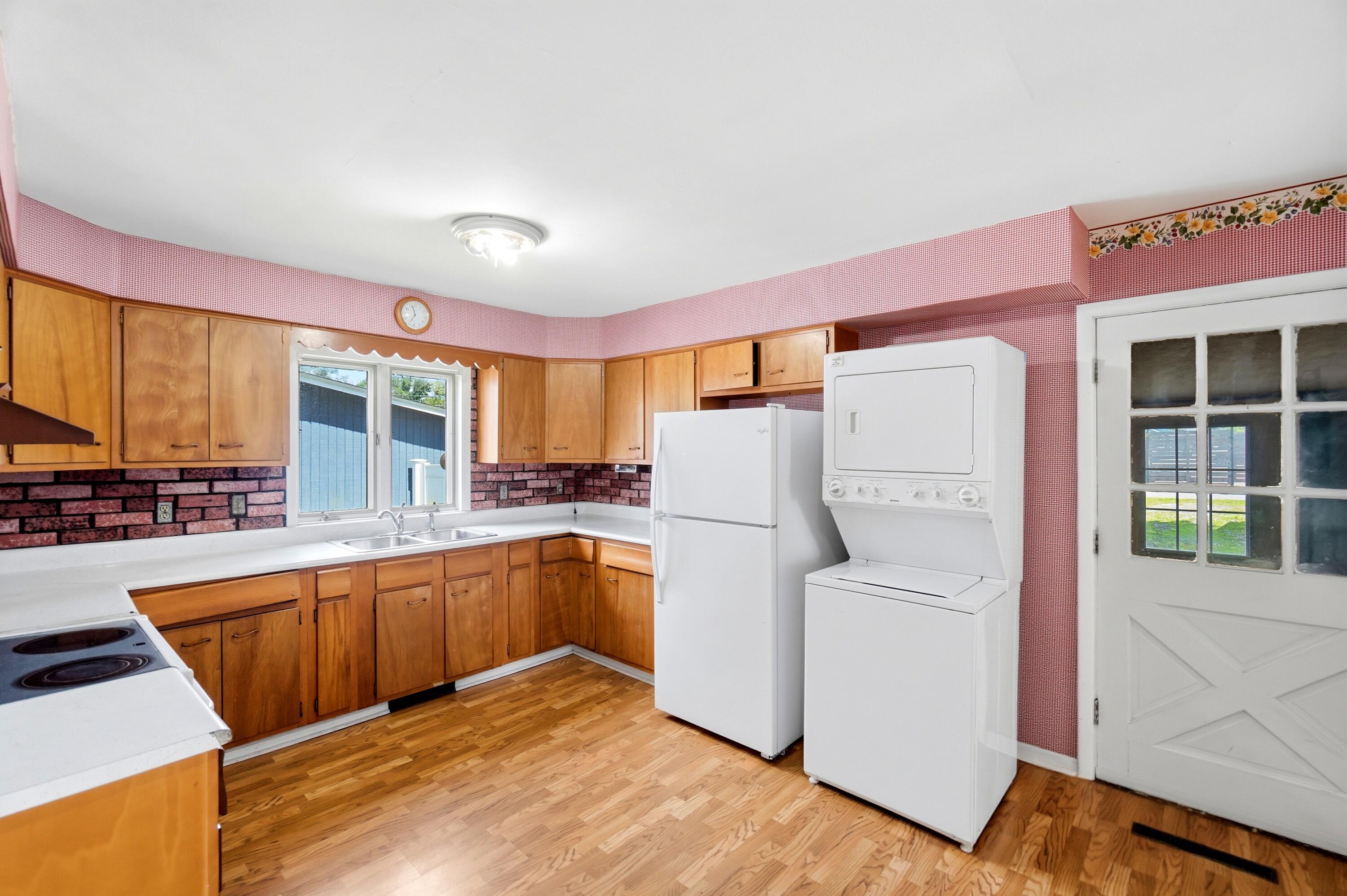 126 Walnut, Marysville, Ohio 43040