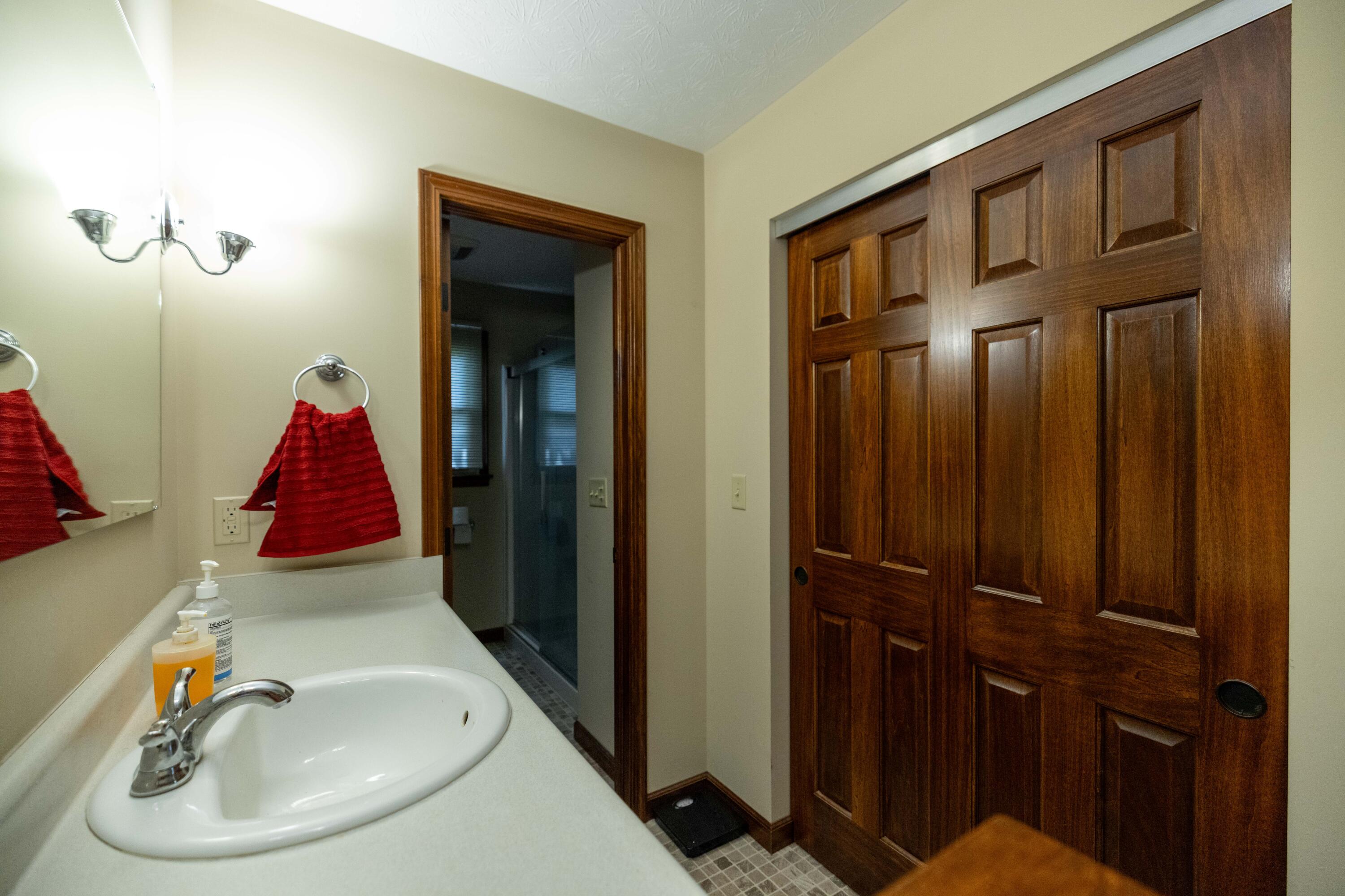 6300 Plateau, Springfield, Ohio 45502
