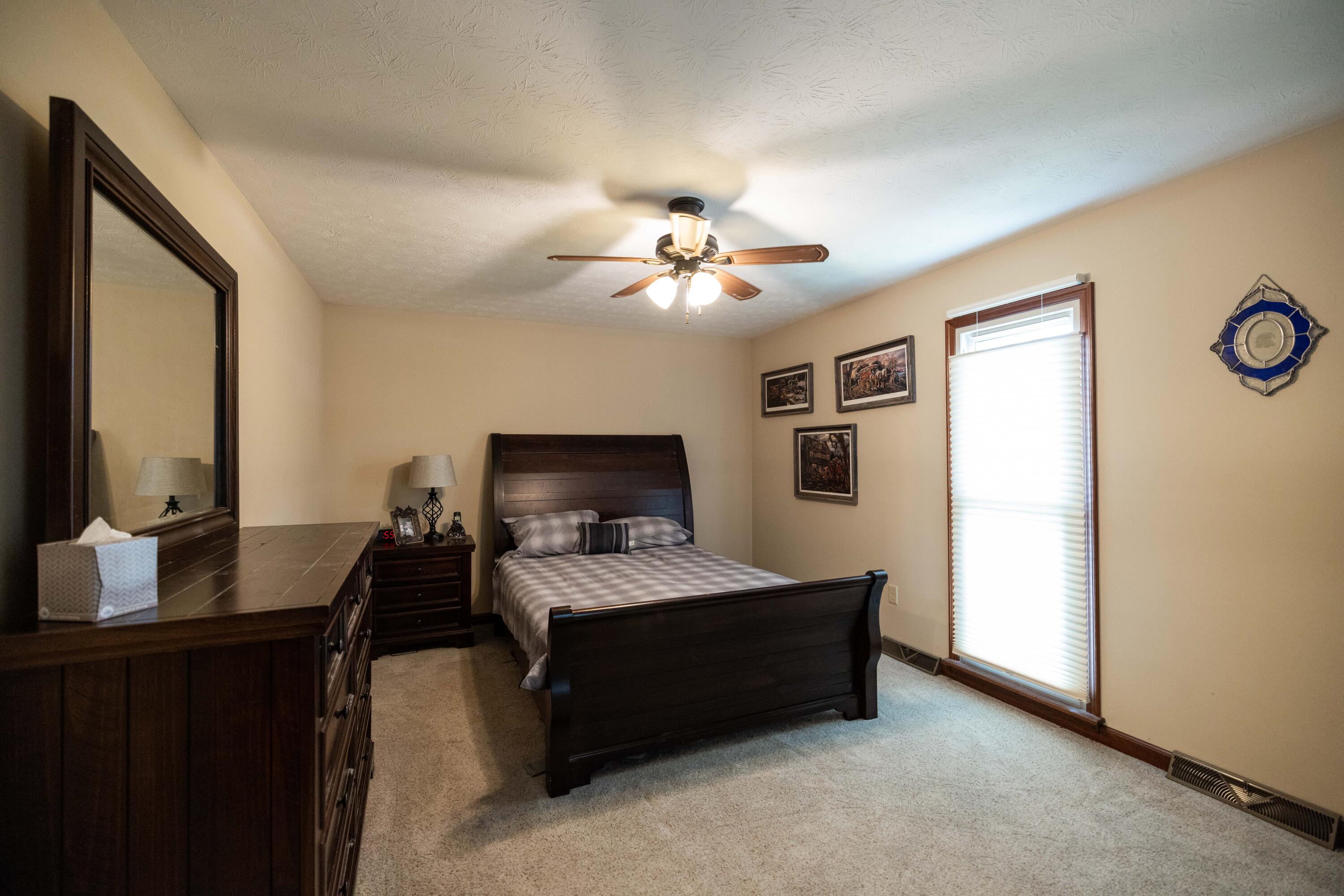 6300 Plateau, Springfield, Ohio 45502