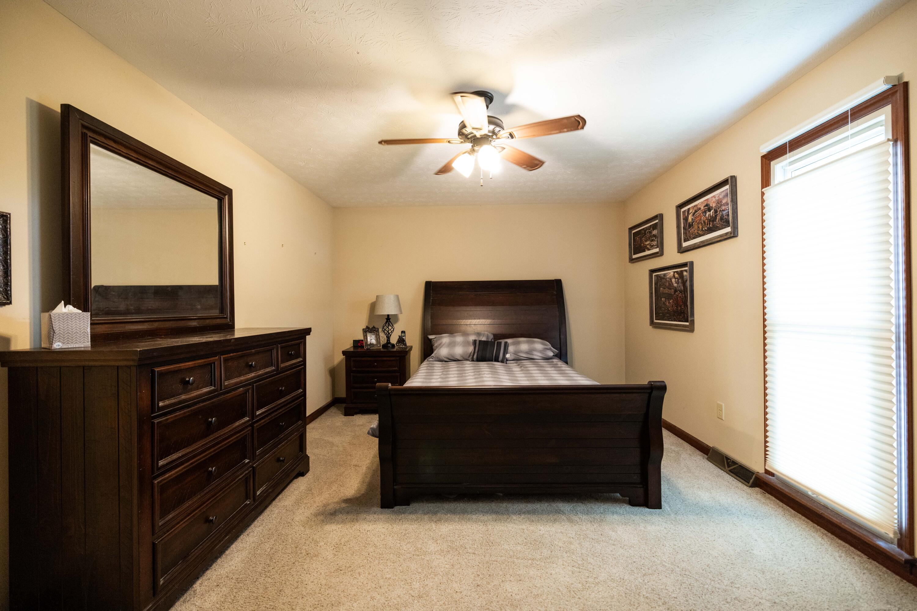 6300 Plateau, Springfield, Ohio 45502