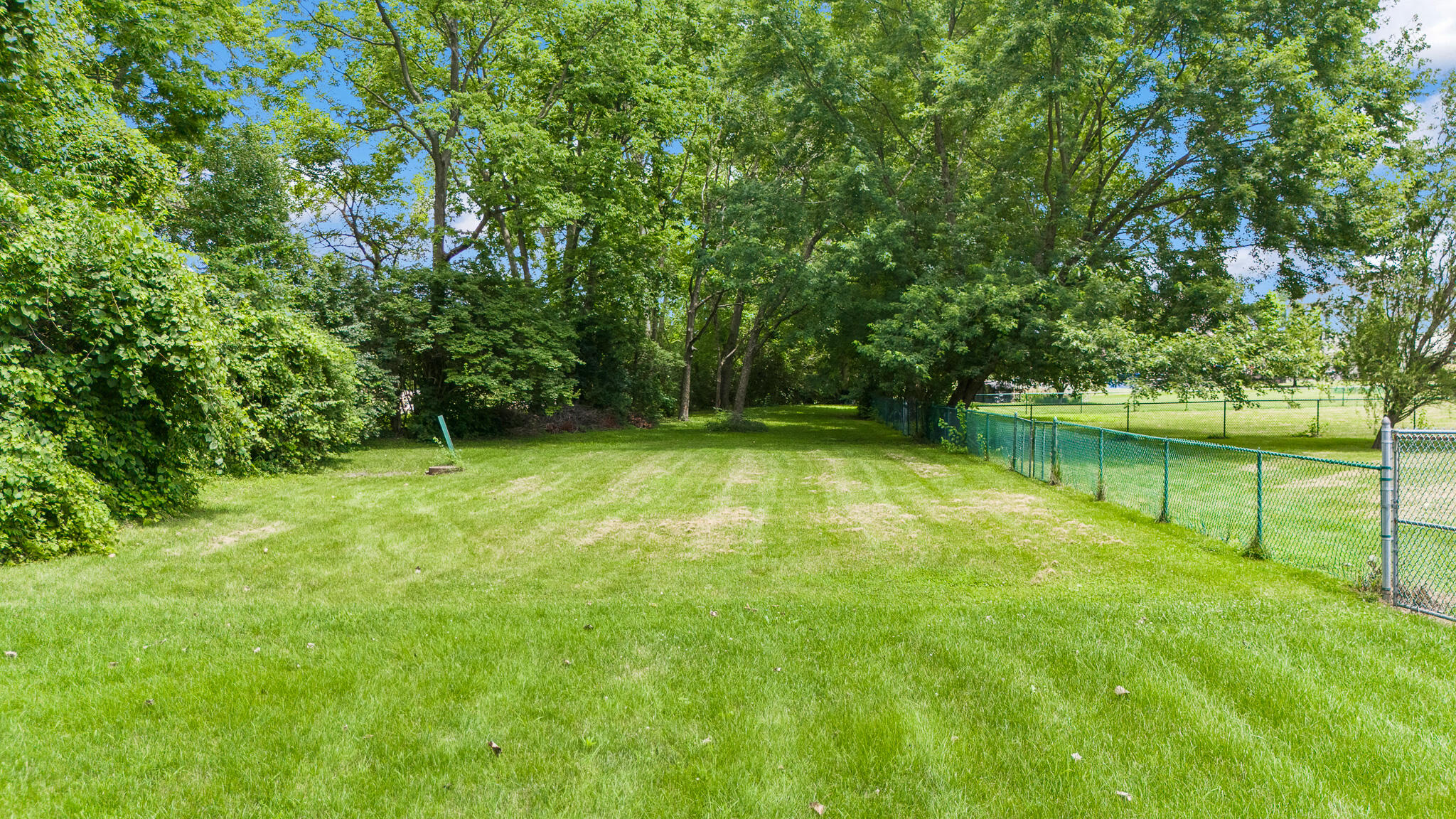 1084 Kingsgate, Springfield, Ohio 45503