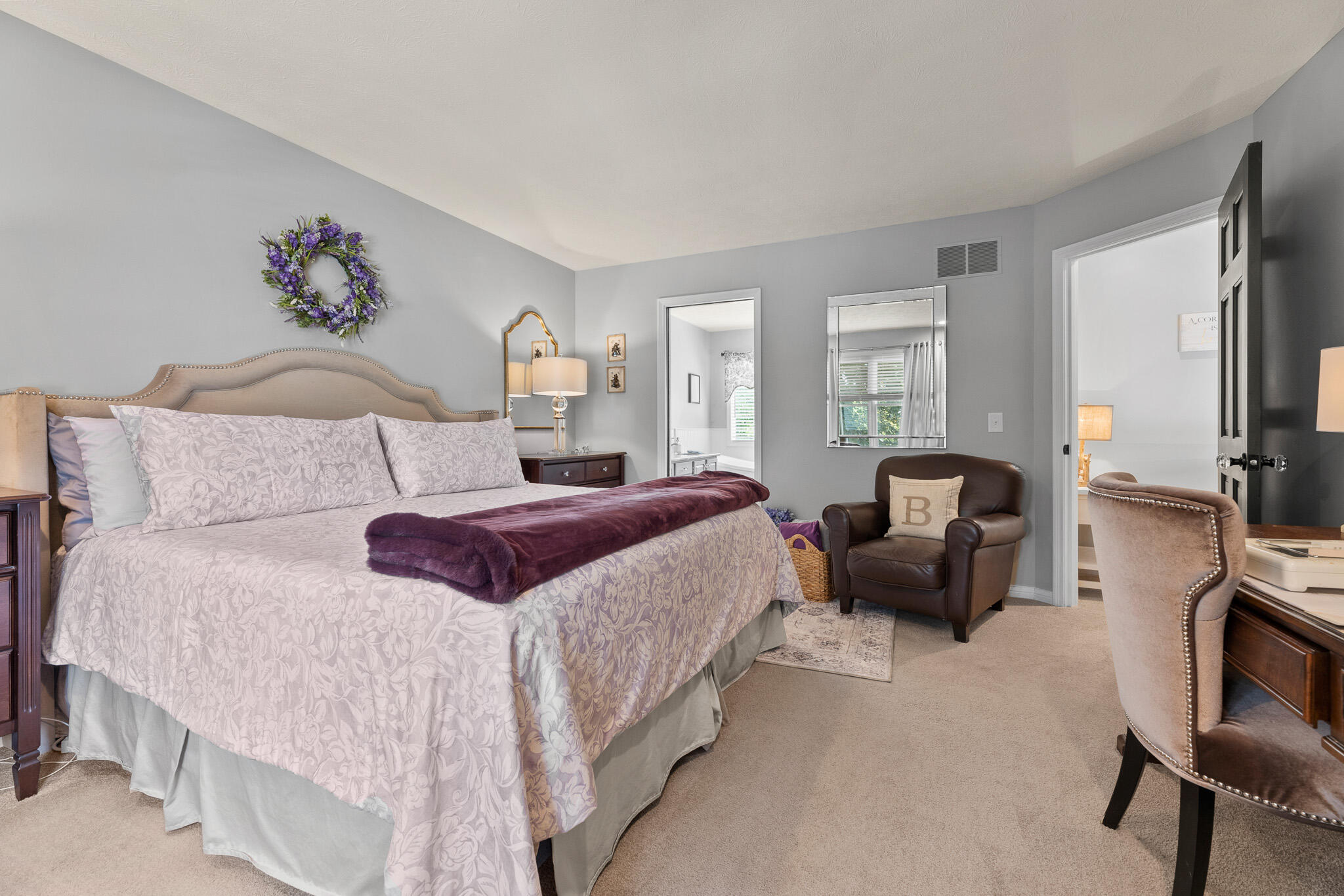 1084 Kingsgate, Springfield, Ohio 45503