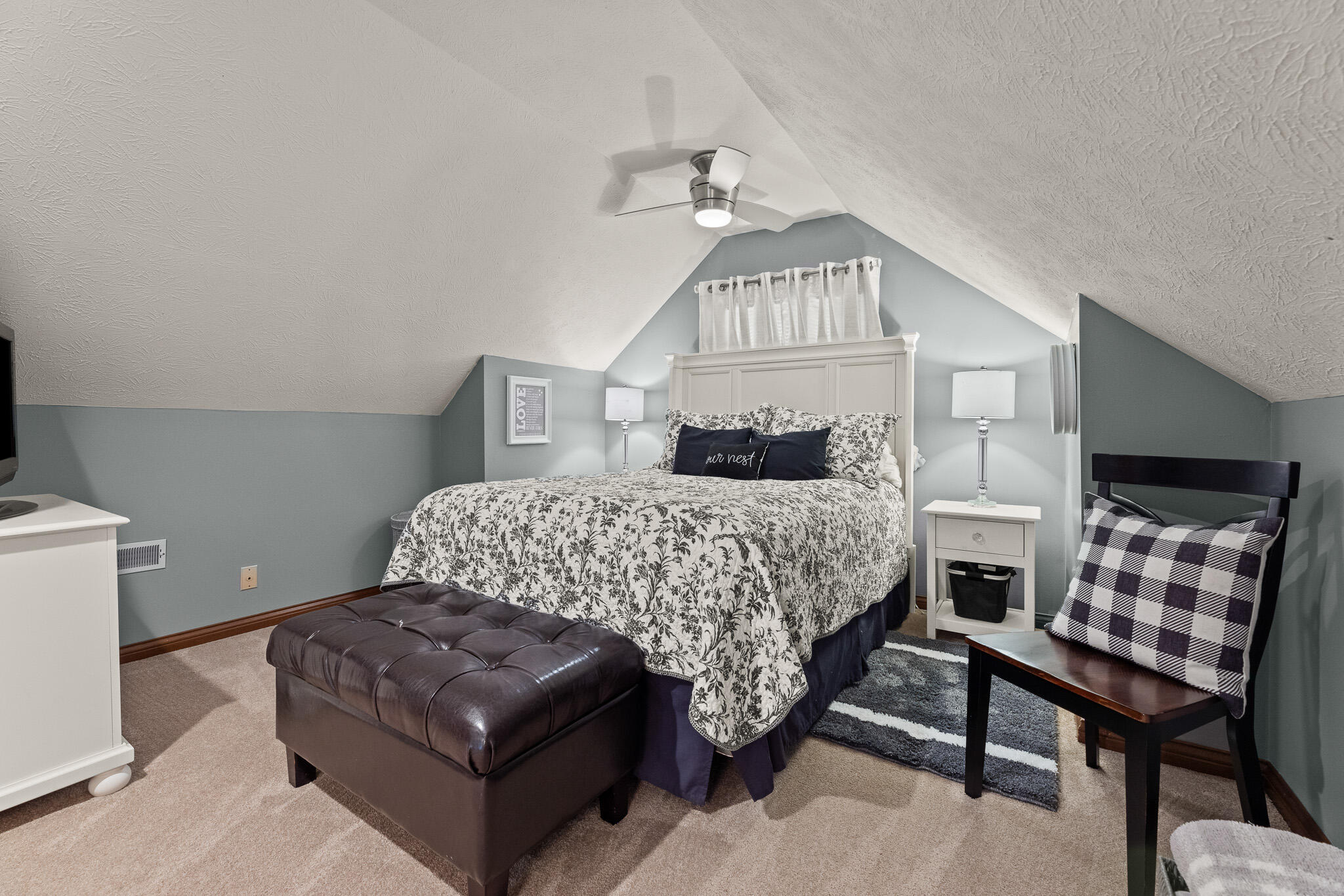 1084 Kingsgate, Springfield, Ohio 45503