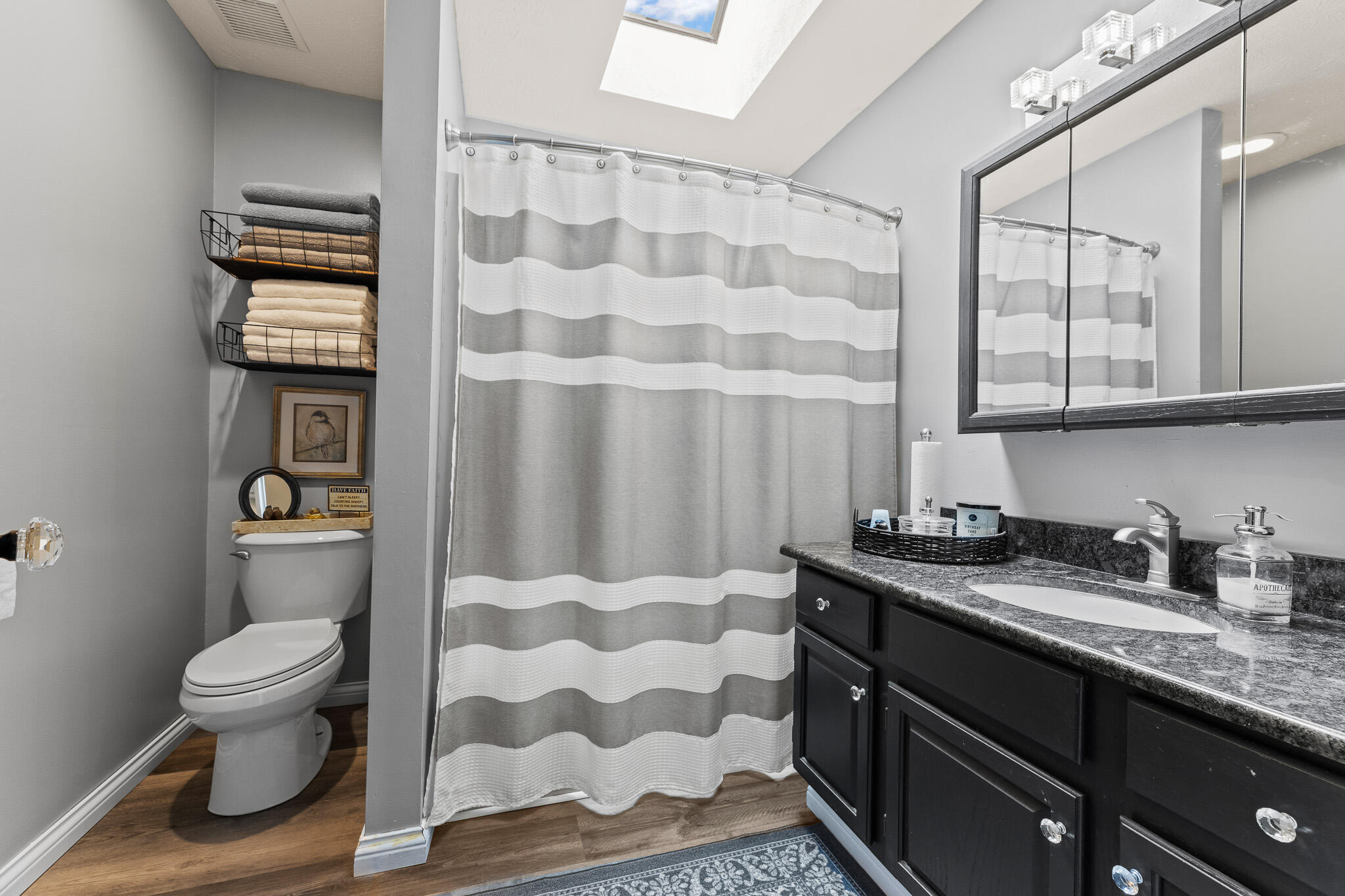 1084 Kingsgate, Springfield, Ohio 45503