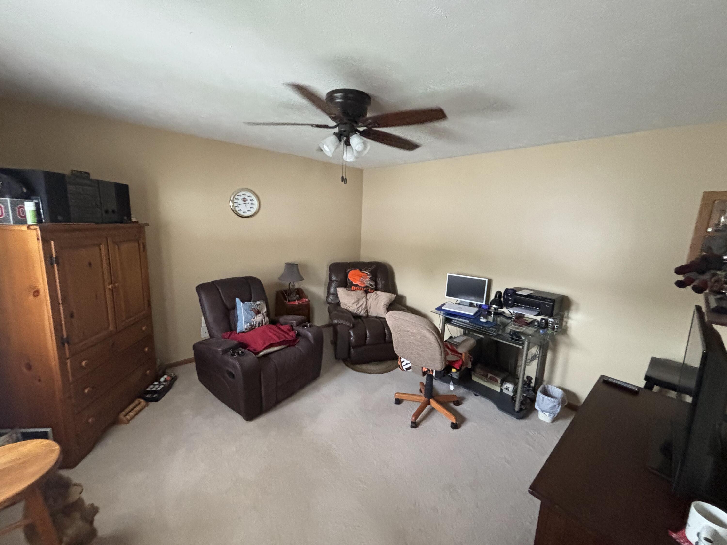 1524 New Castle, Springfield, Ohio 45503