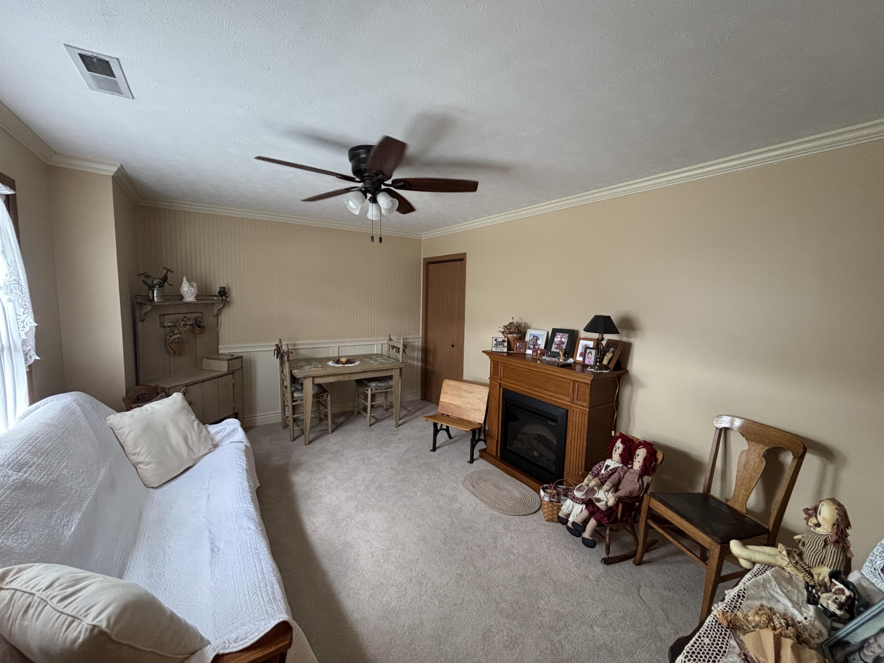 1524 New Castle, Springfield, Ohio 45503