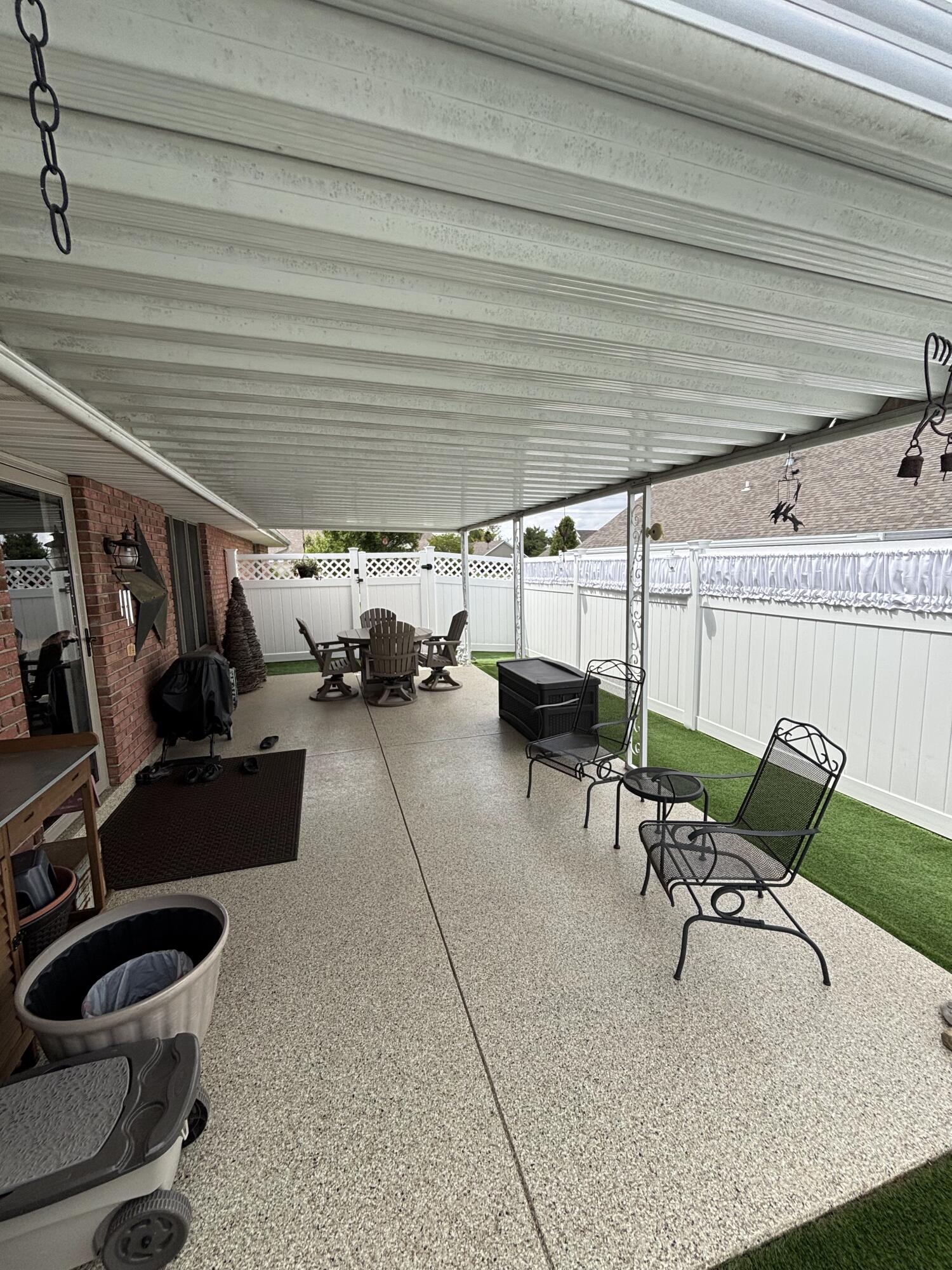 1524 New Castle, Springfield, Ohio 45503