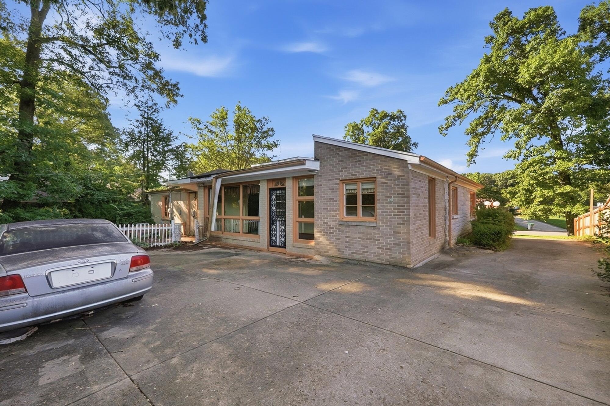 508 Broadmoor, Springfield, Ohio 45504