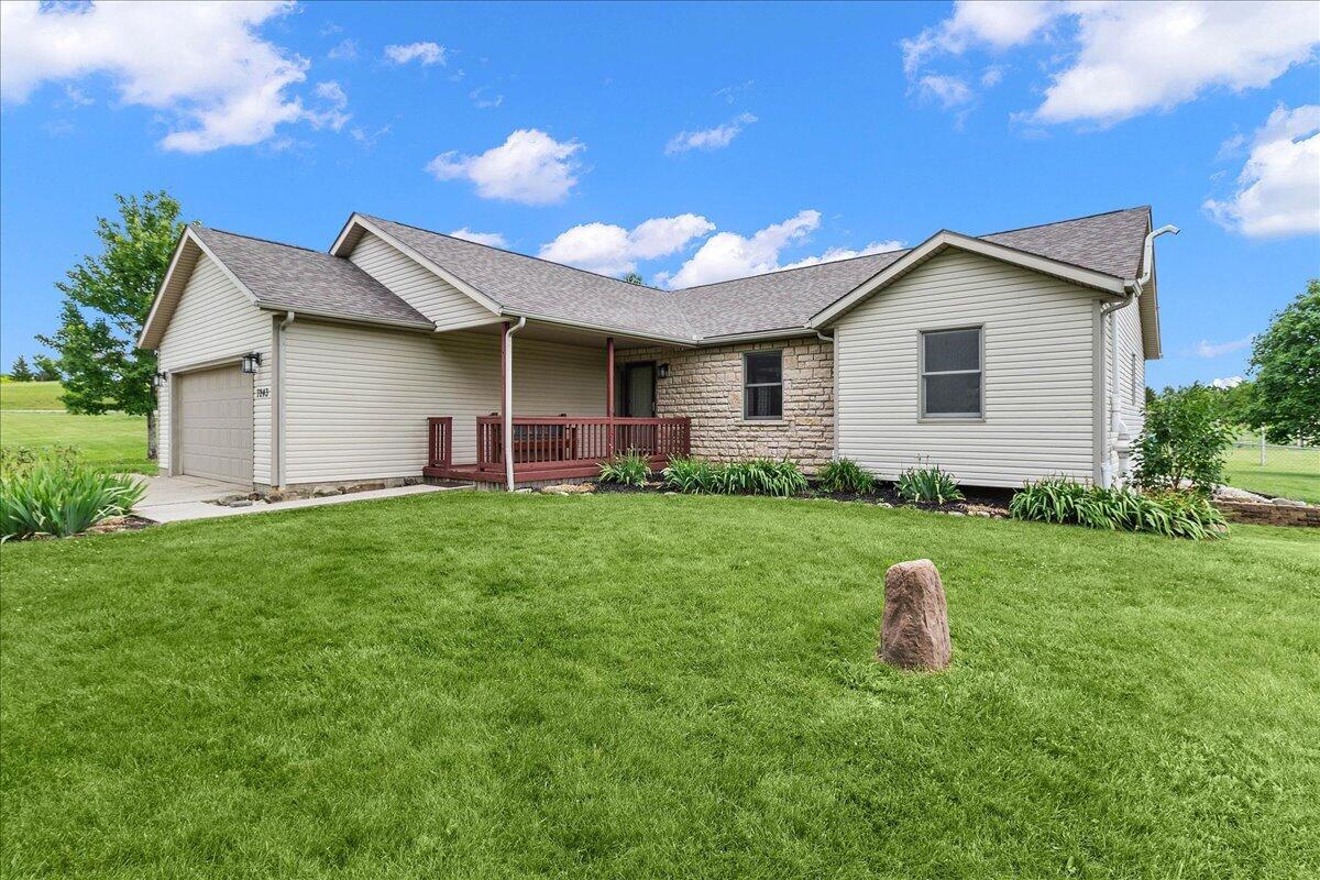 7243 State Route 559, Zanesfield, Ohio 43360