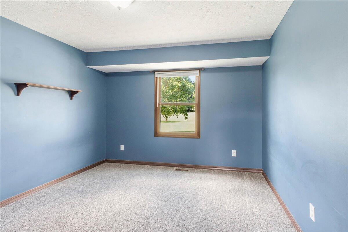 7243 State Route 559, Zanesfield, Ohio 43360