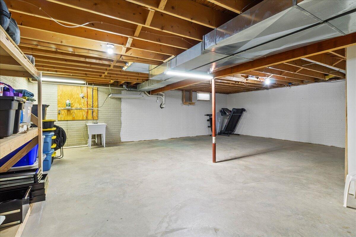 7243 State Route 559, Zanesfield, Ohio 43360
