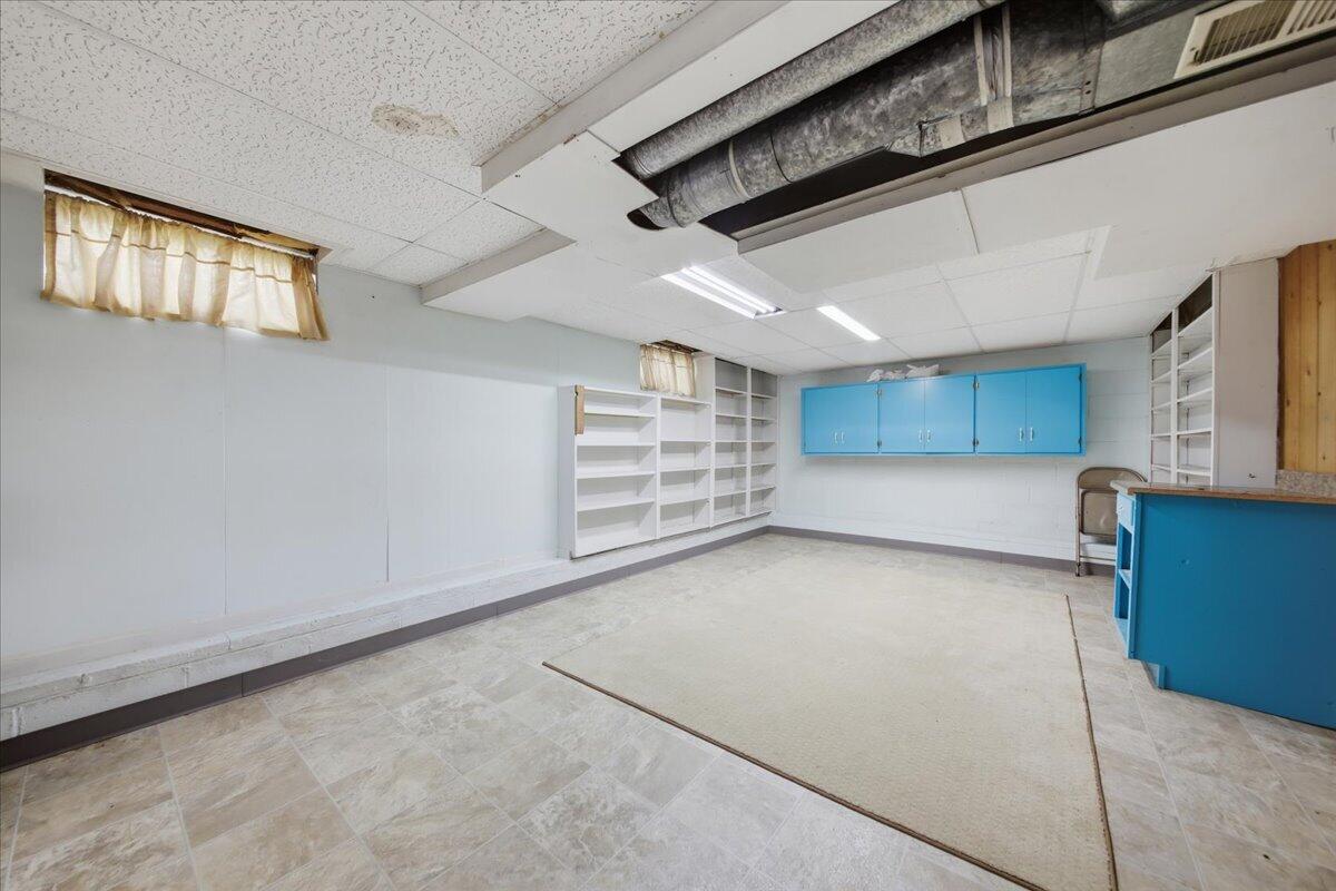 786 Westchester Park, Springfield, Ohio 45504