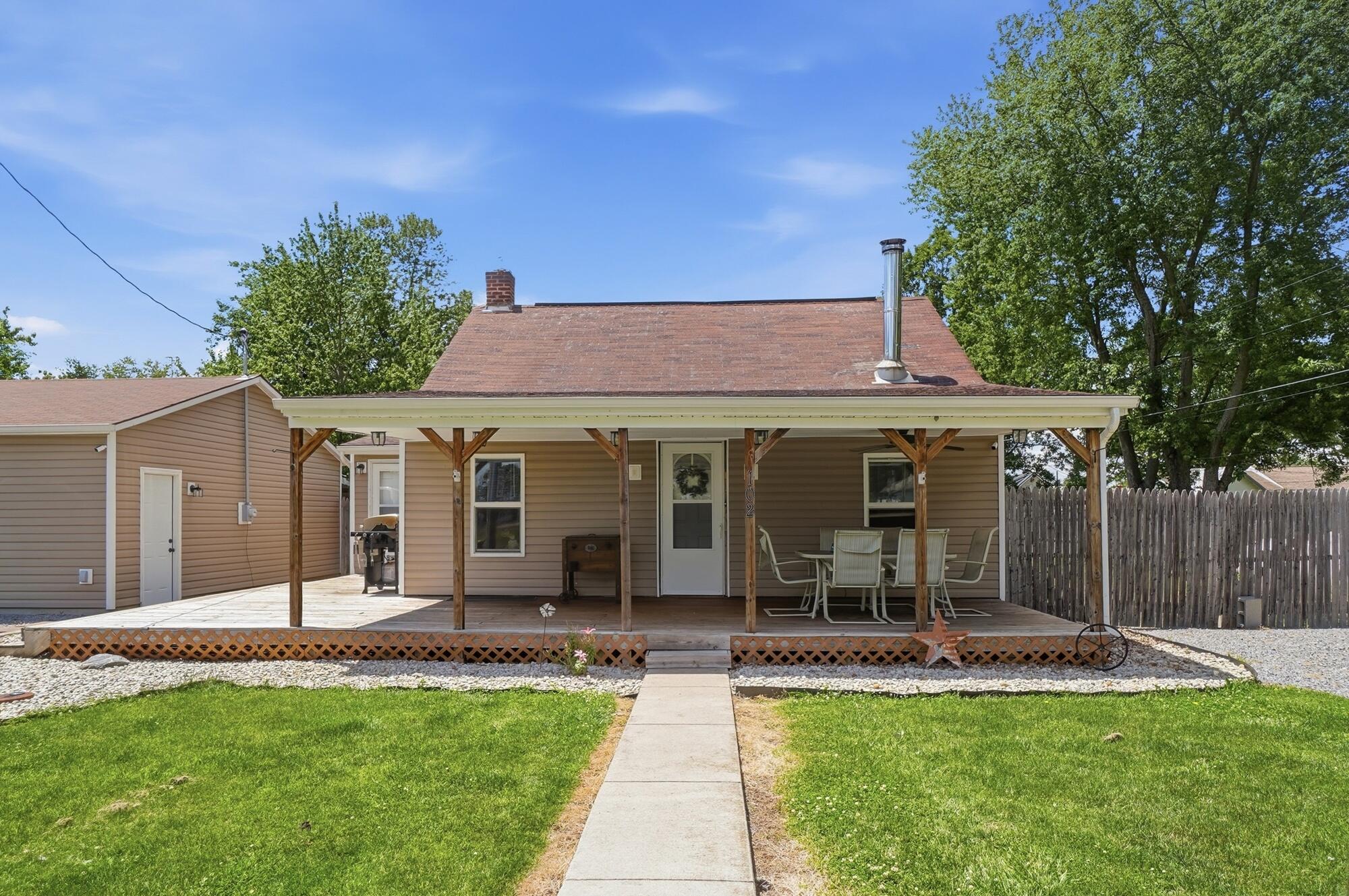 102 Wayne, Waynesfield, Ohio 45896