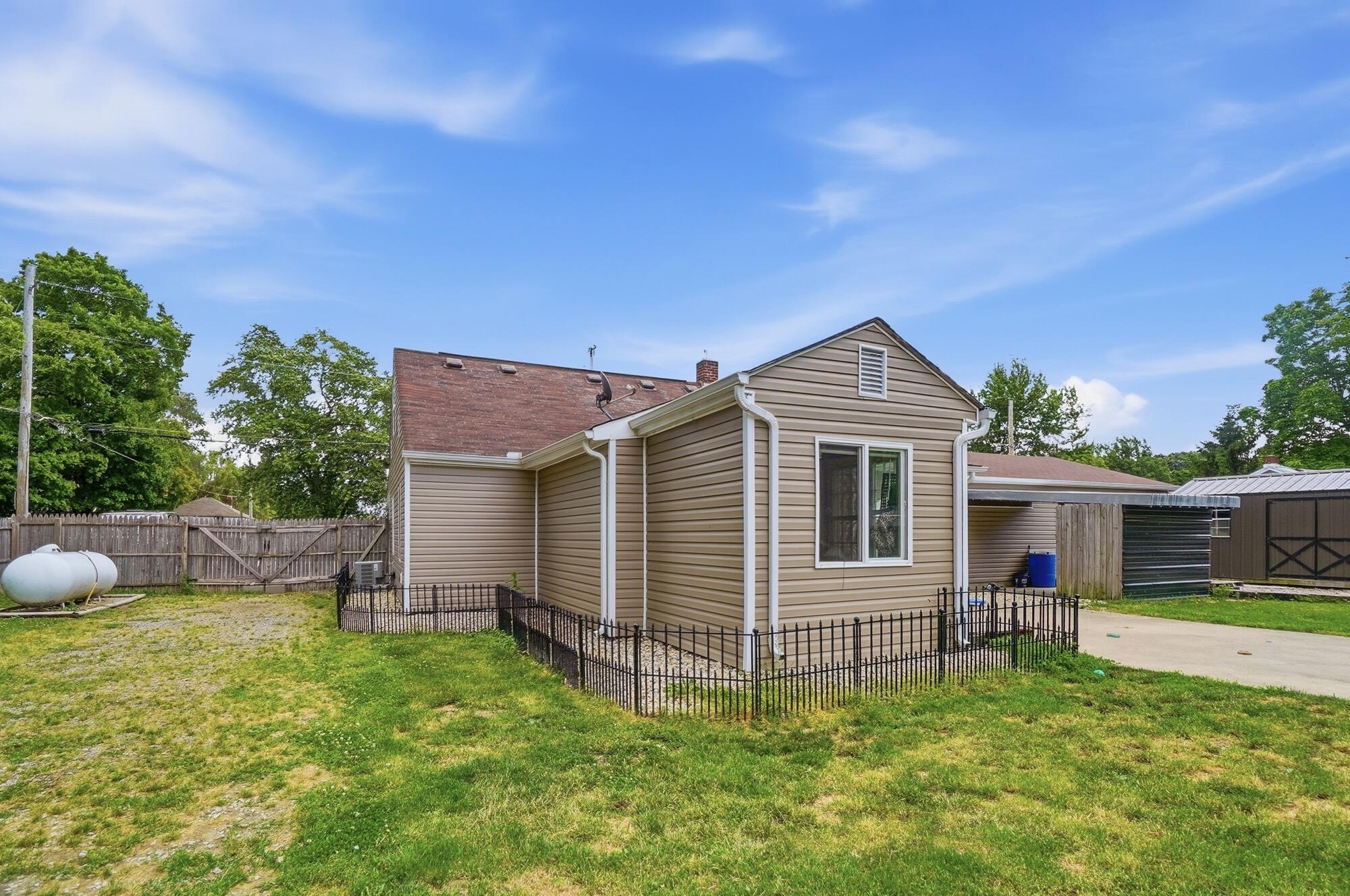 102 Wayne, Waynesfield, Ohio 45896