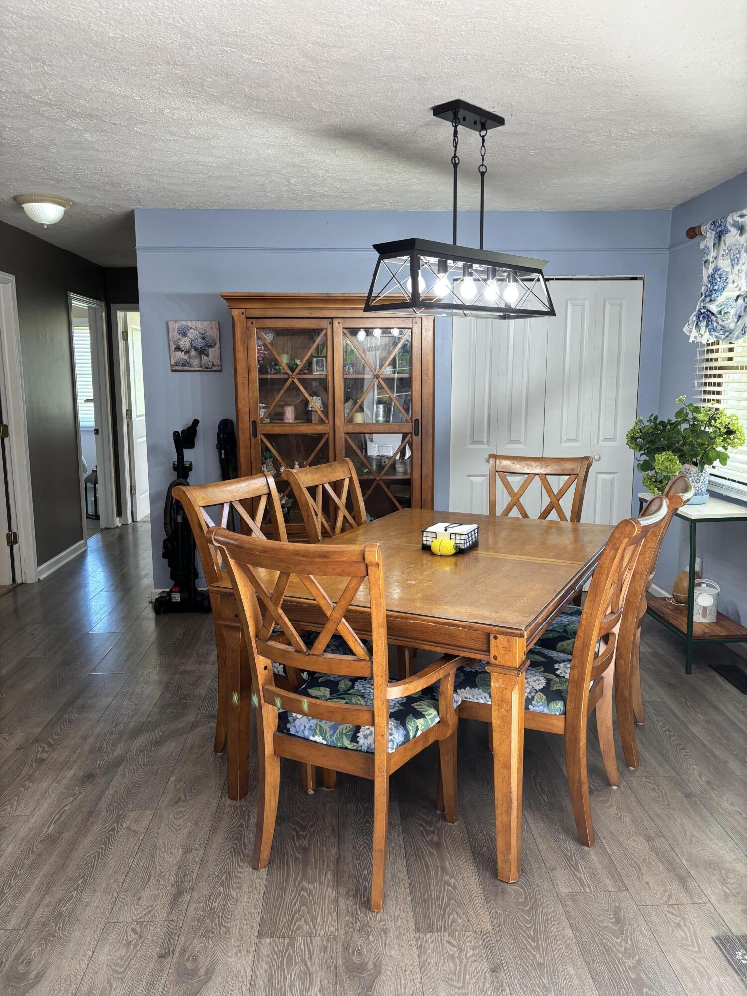 5493 Beard, Springfield, Ohio 45502