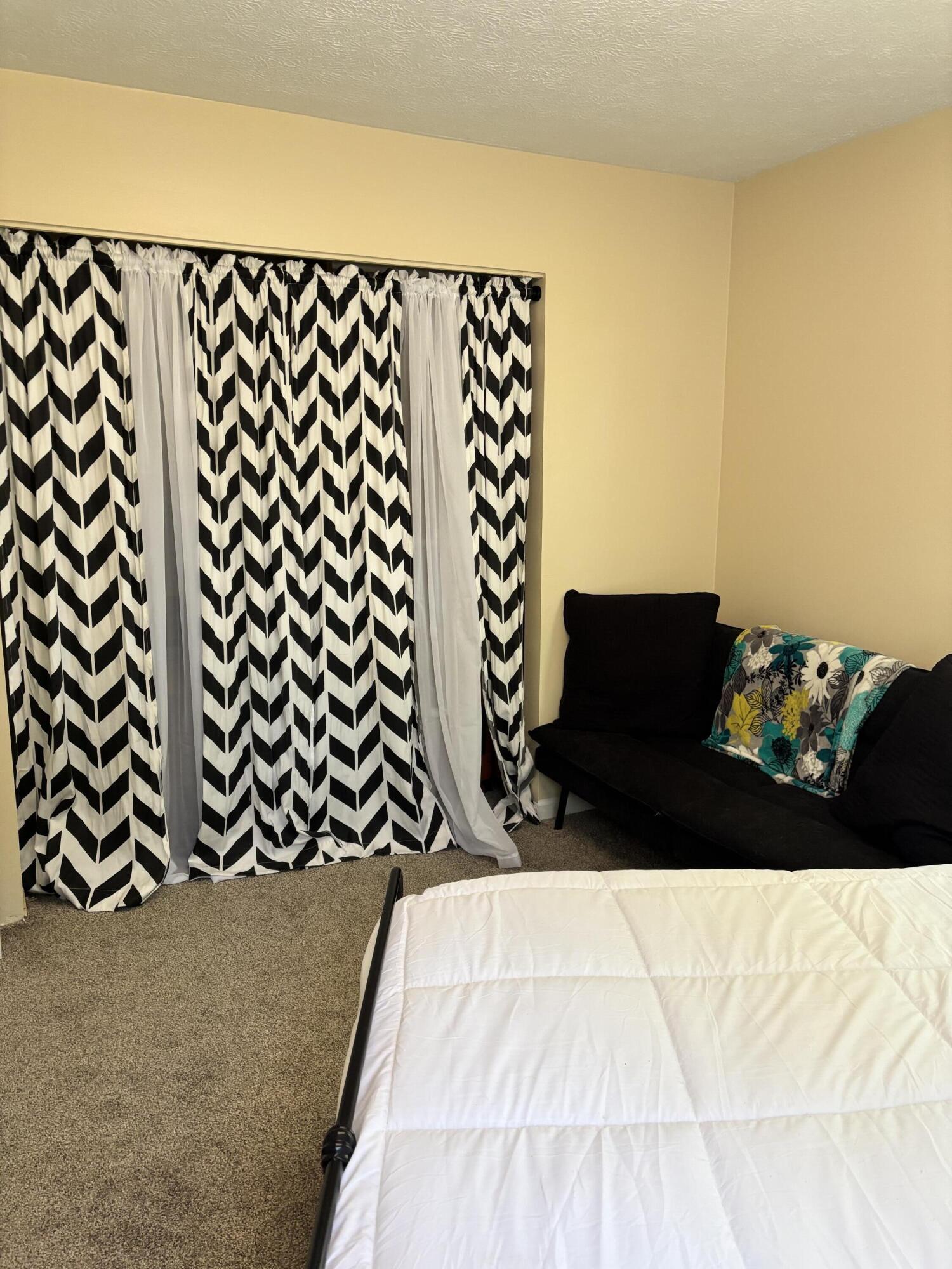 5493 Beard, Springfield, Ohio 45502