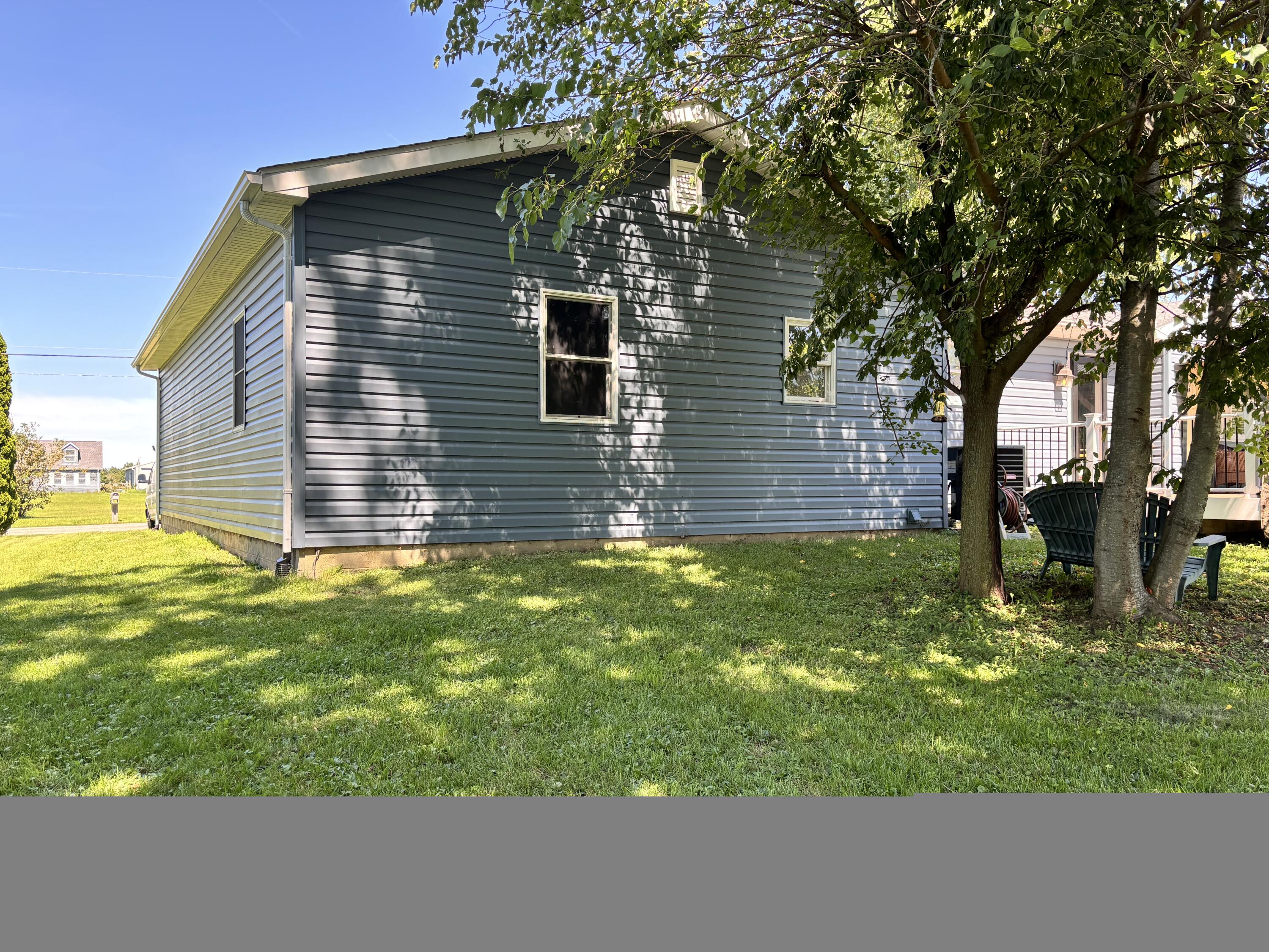 5493 Beard, Springfield, Ohio 45502