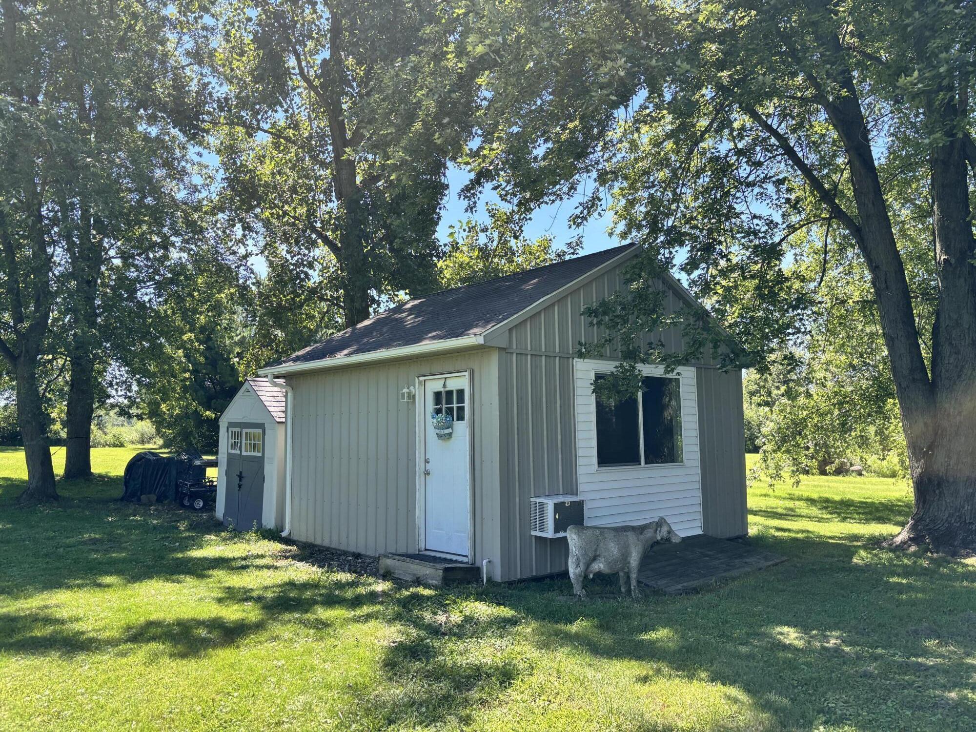 5493 Beard, Springfield, Ohio 45502