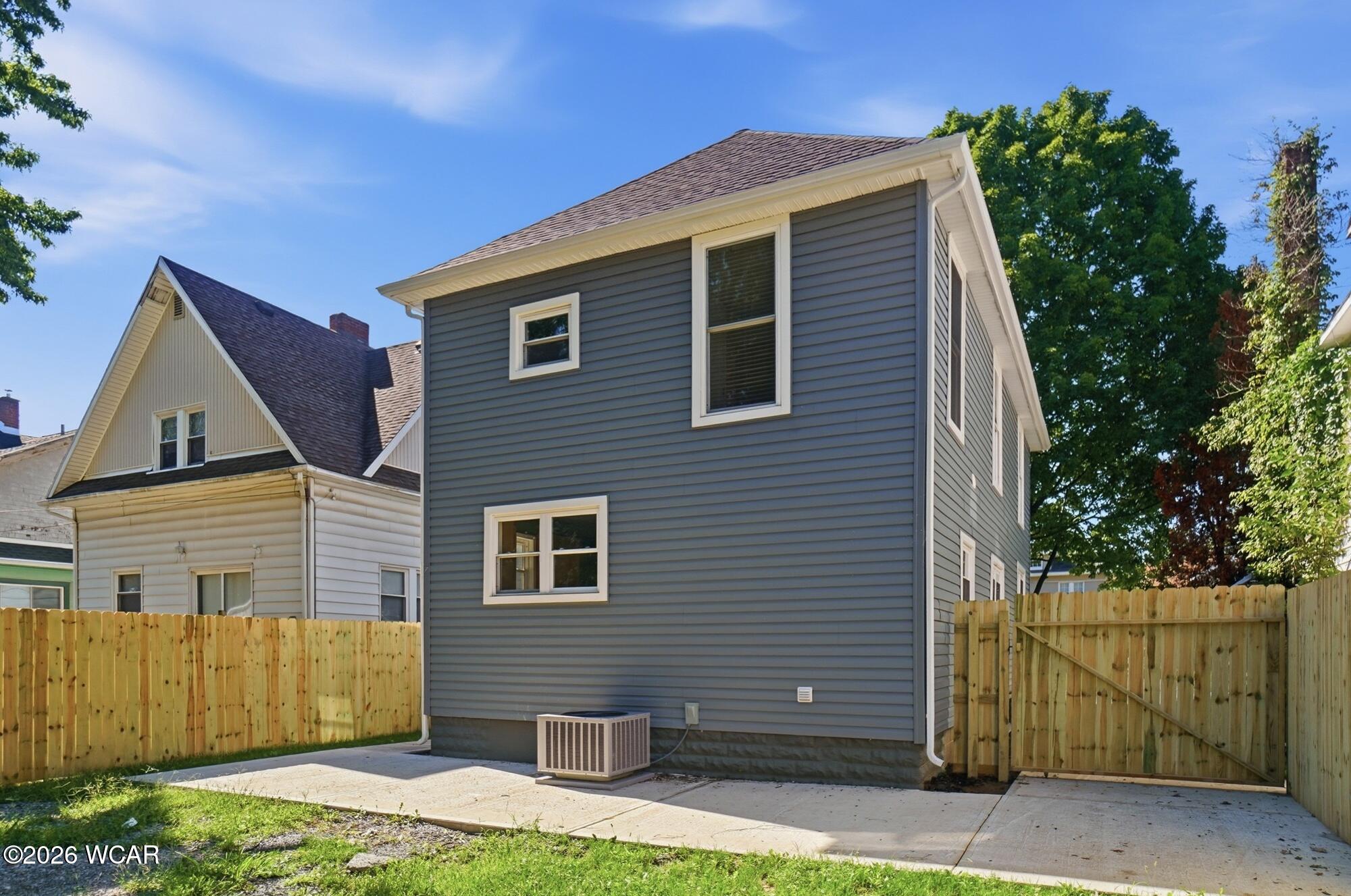 930 Brice Avenue, Lima, Ohio