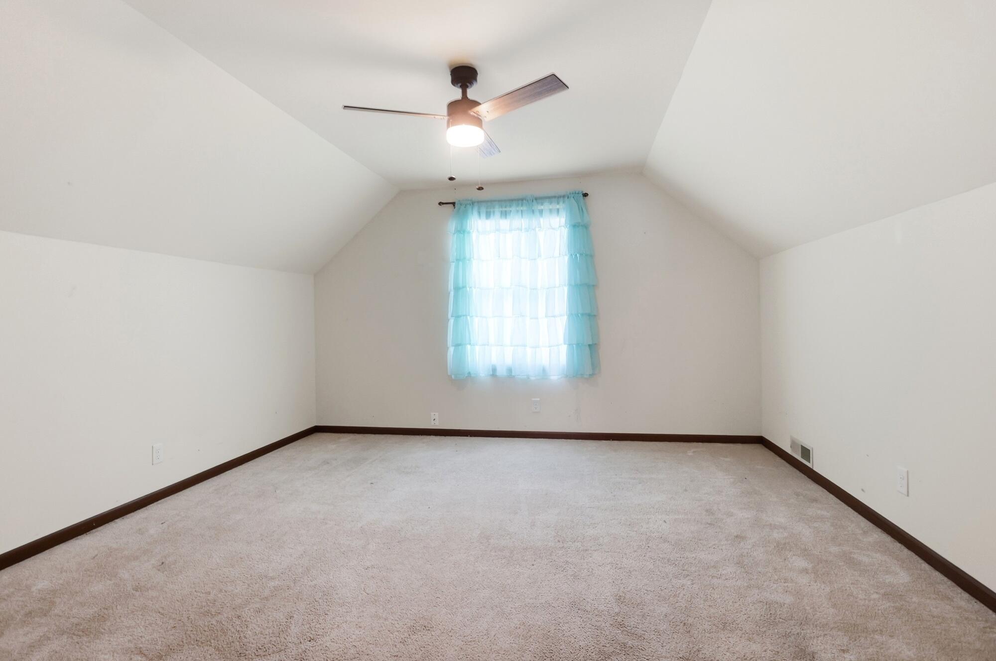 373 New Haven, Urbana, Ohio 43078
