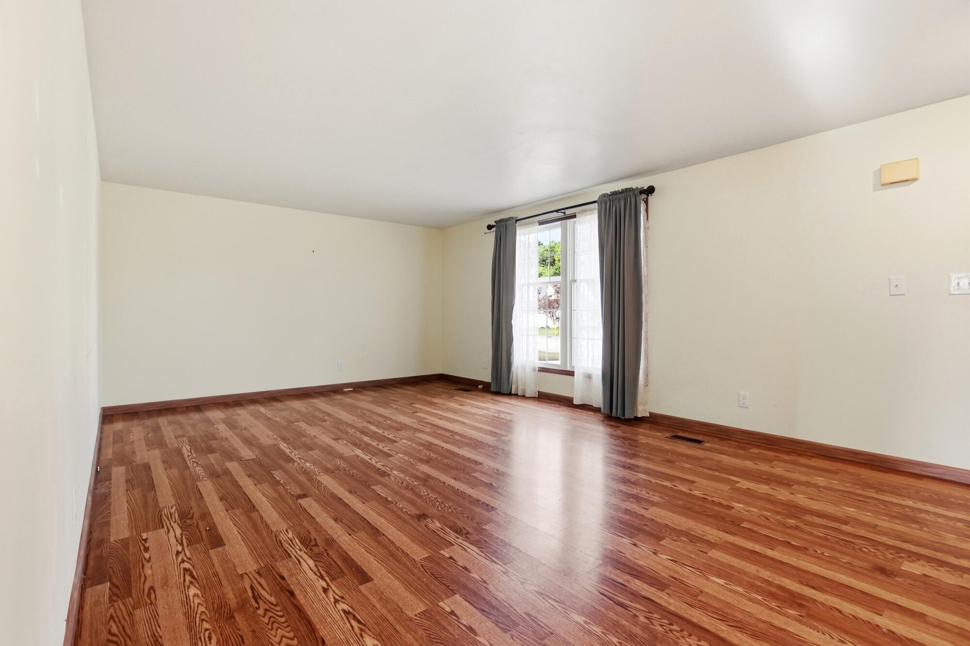 373 New Haven, Urbana, Ohio 43078