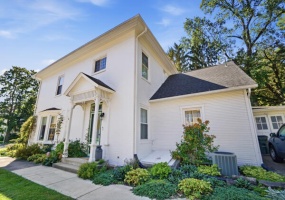 402 High, Urbana, Ohio 43078, 5 Bedroom Bedrooms, ,1 BathroomBathrooms,Residential,For Sale,High,1048042