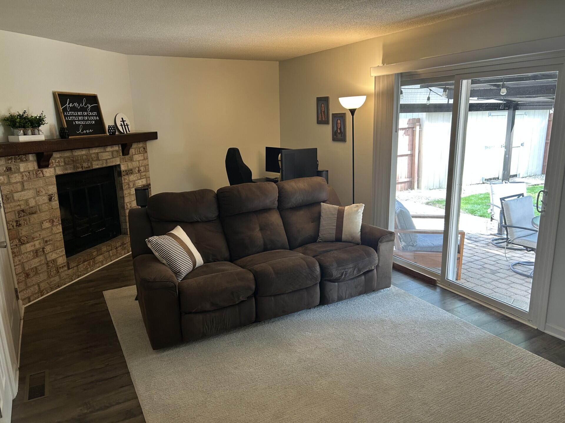 1713 Kingsbury, Saint Marys, Ohio 45885