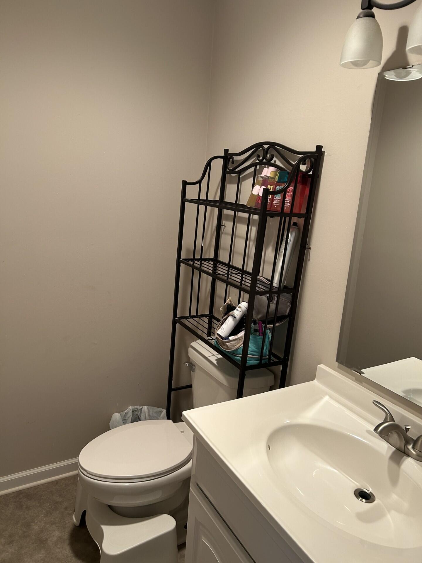1713 Kingsbury, Saint Marys, Ohio 45885