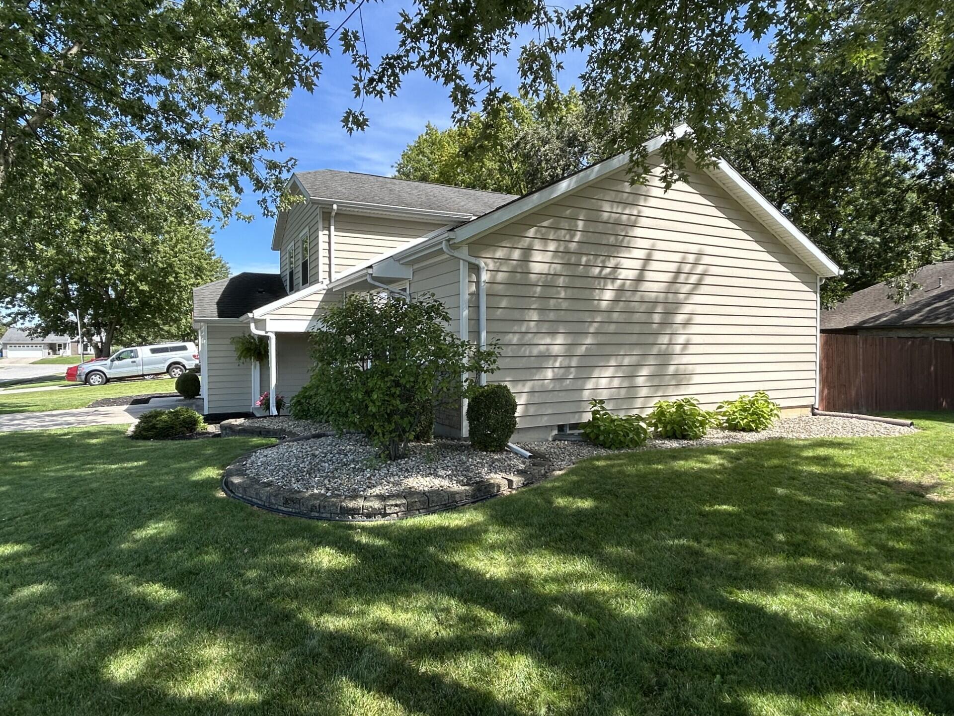 1713 Kingsbury, Saint Marys, Ohio 45885