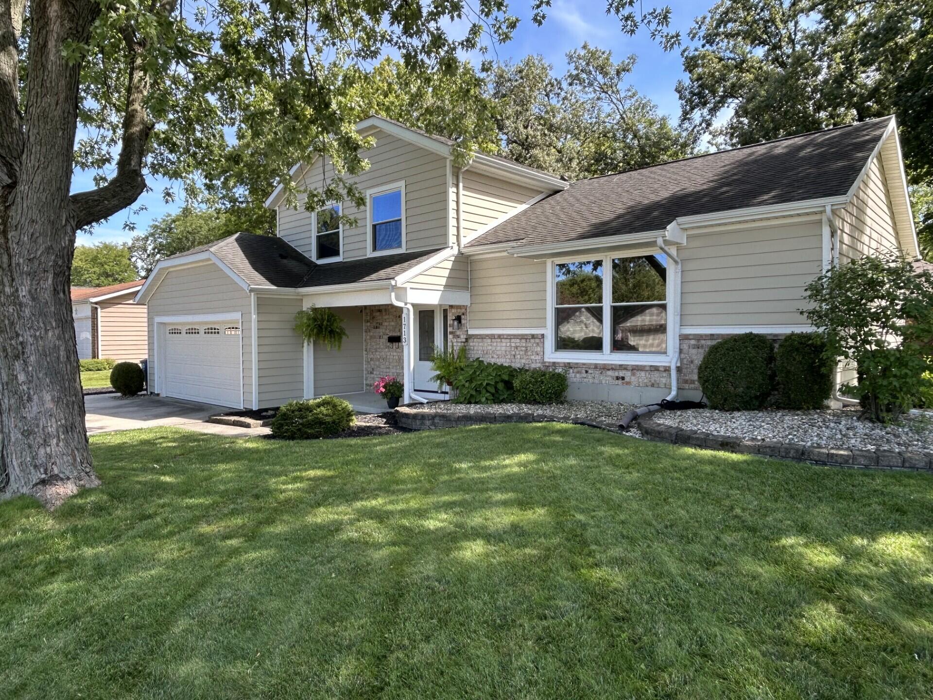 1713 Kingsbury, Saint Marys, Ohio 45885