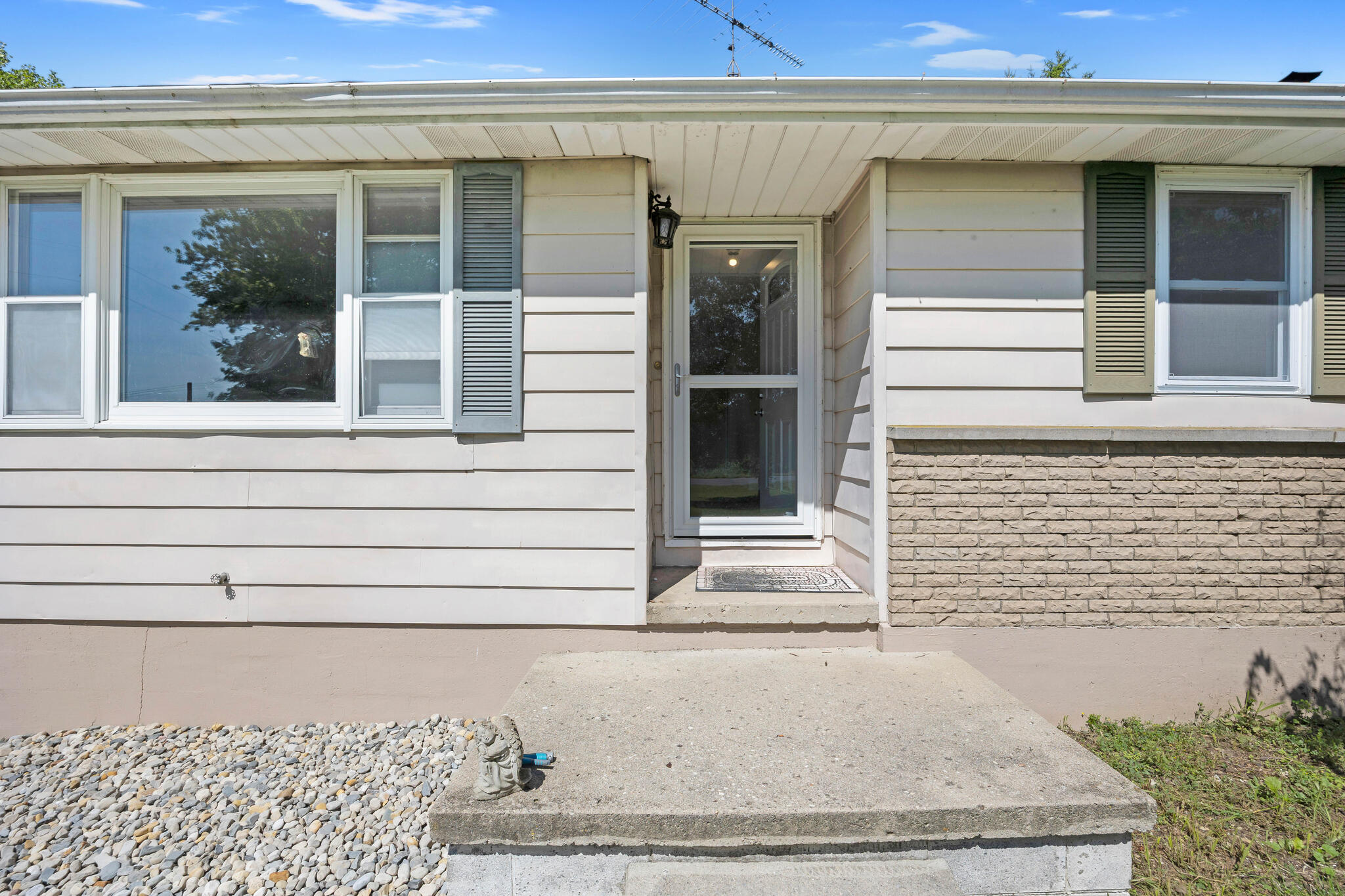 3690 County Road 18, Bellefontaine, Ohio 43311